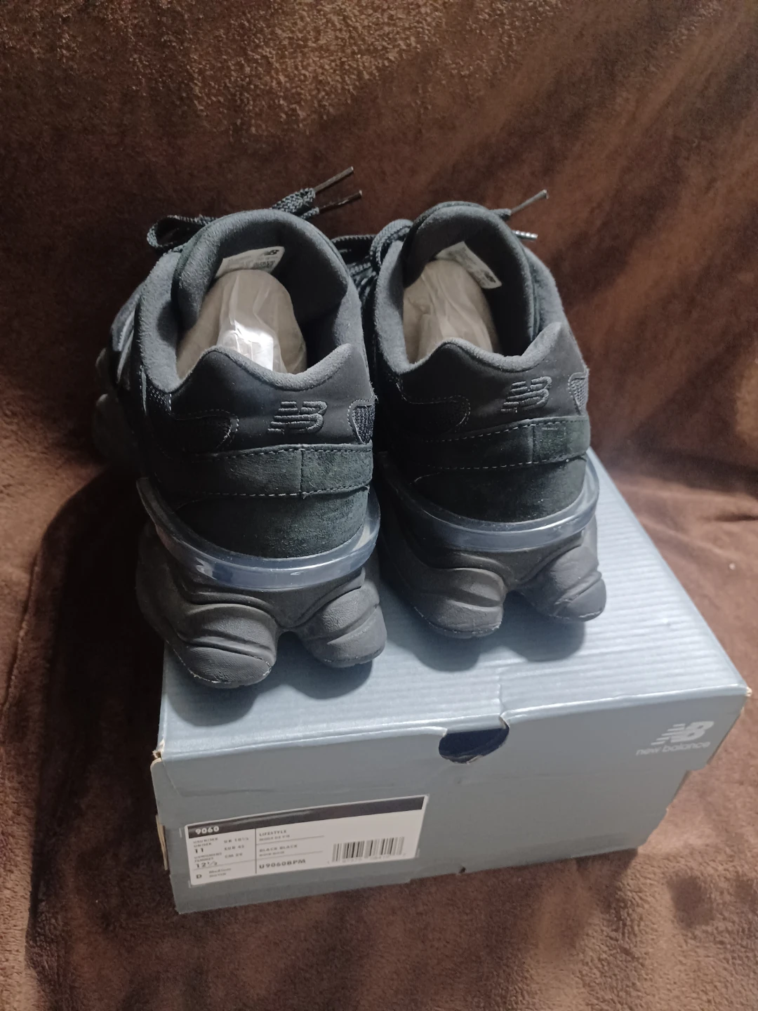 New balance 9060 Triple Black size 11 - photo 3