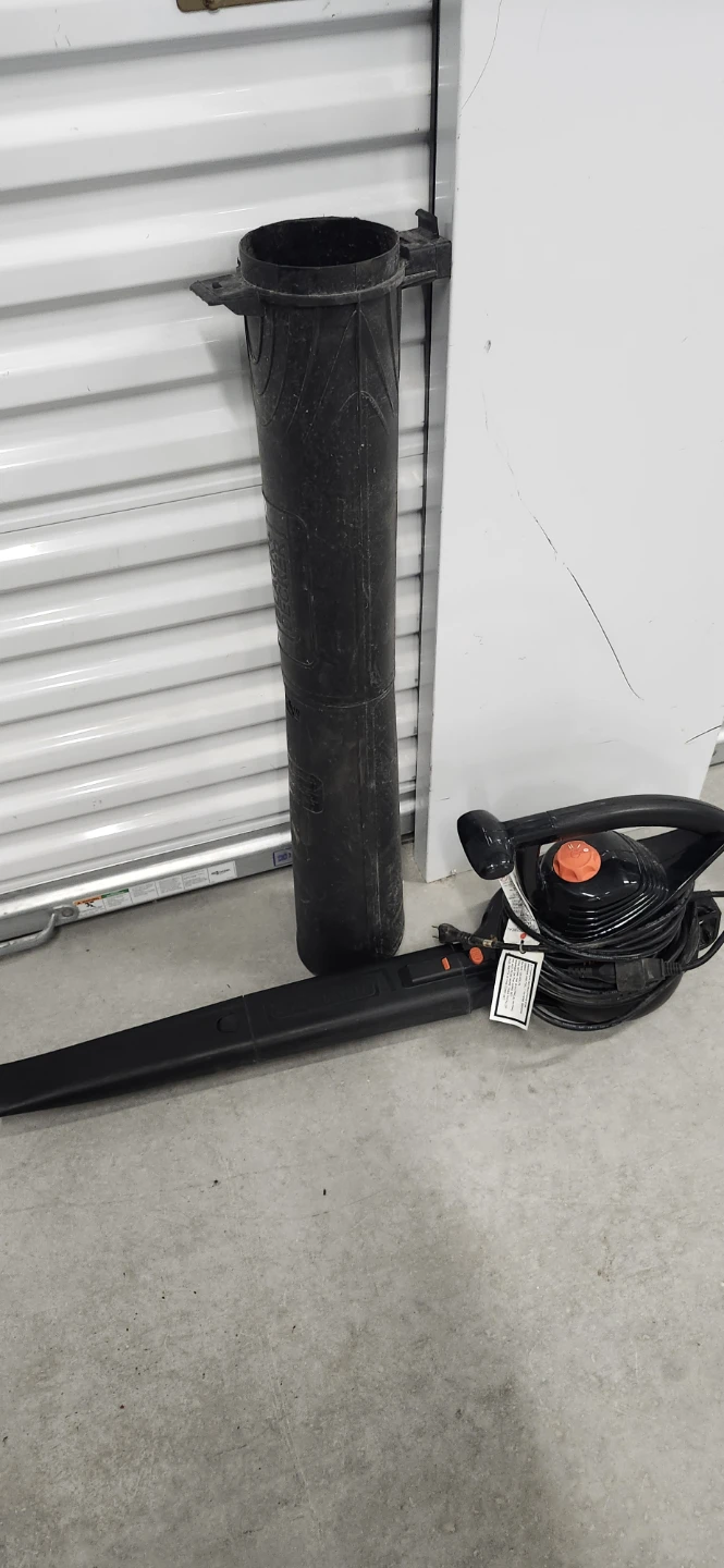 Leaf Blower