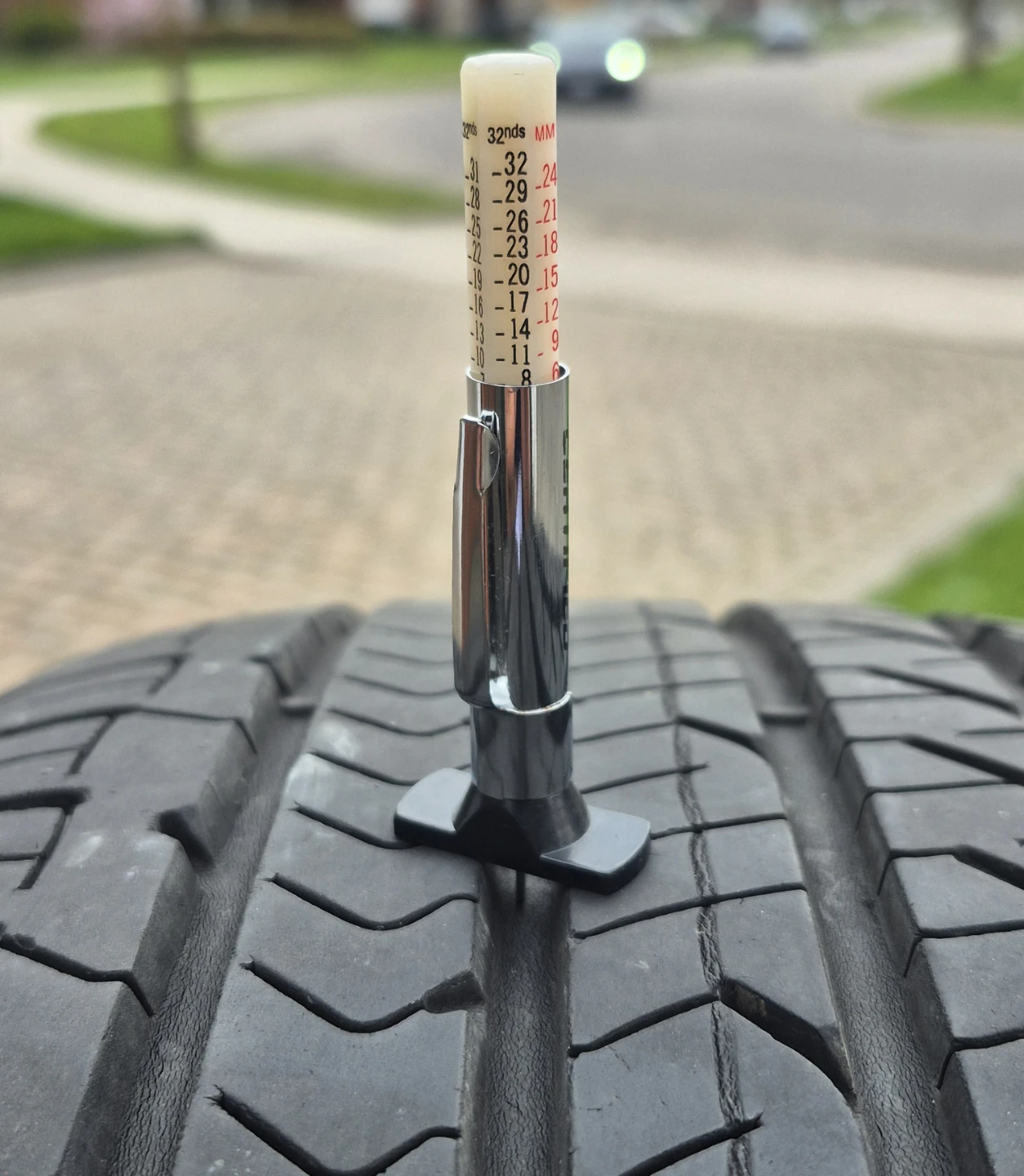 Goodyear All-Season Tires - 235/60R18 - photo 3