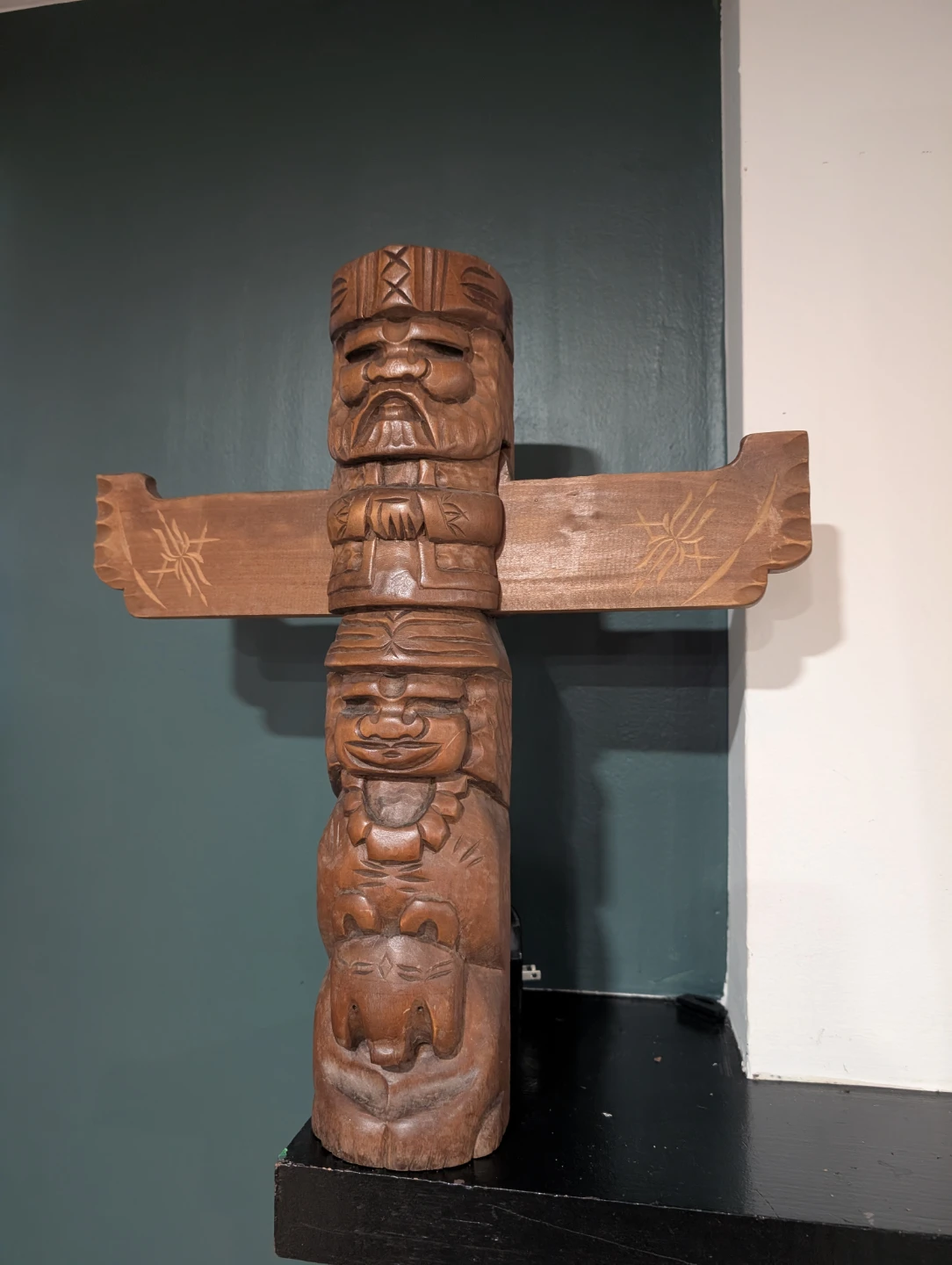 Wooden Carved Totem Pole - photo 3