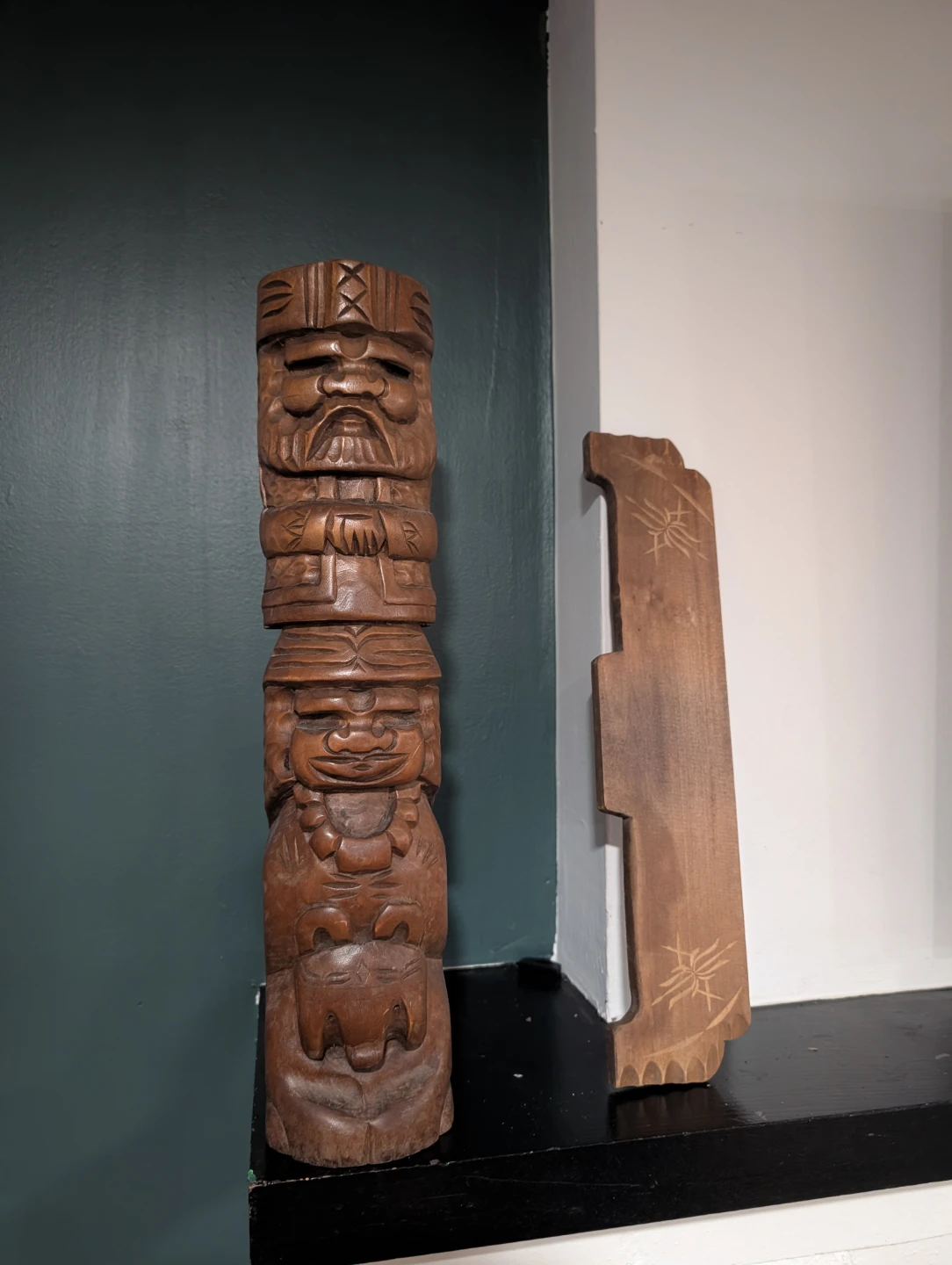 Wooden Carved Totem Pole - photo 4
