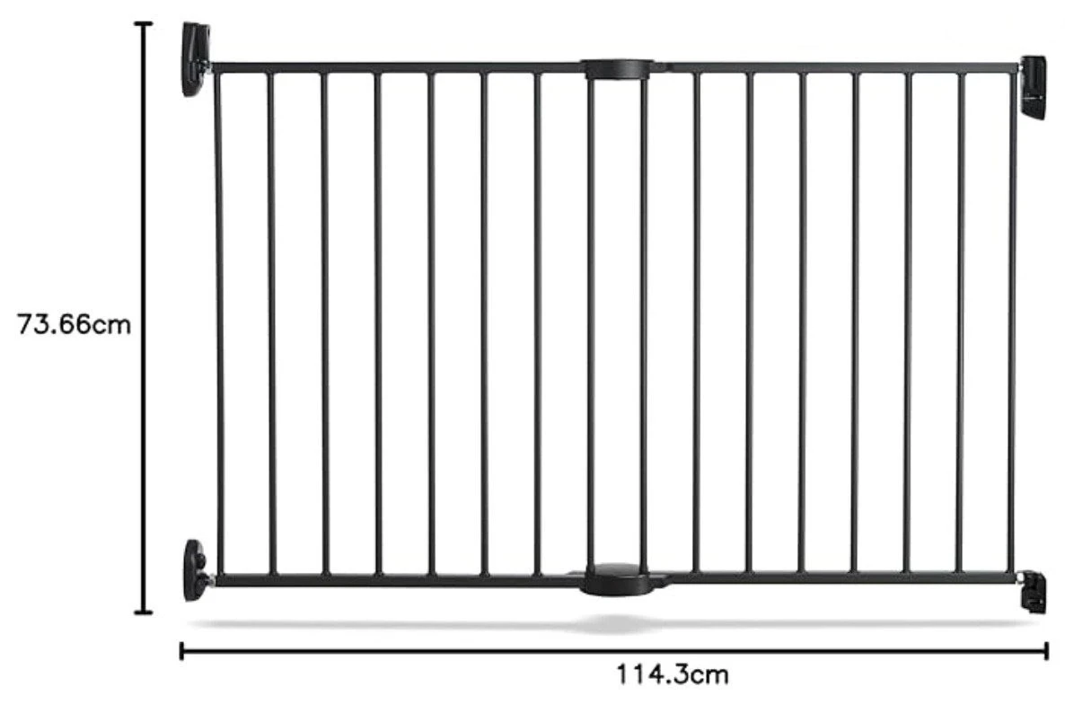 Munchkin Push to Close Baby Gate Brand NEW