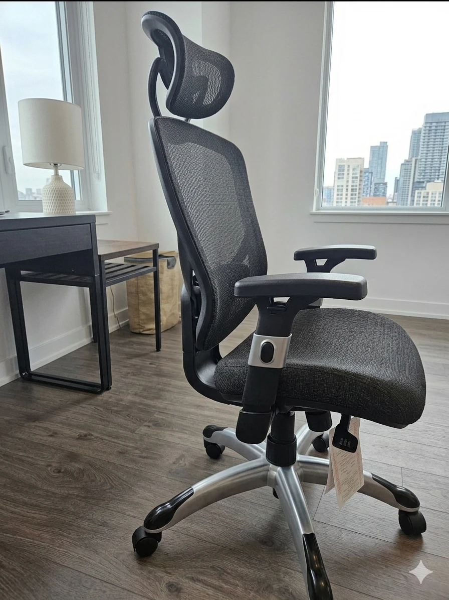 Price Drop Urgent Sale - Staples Hyken Ergonomic Chair - Black - photo 2