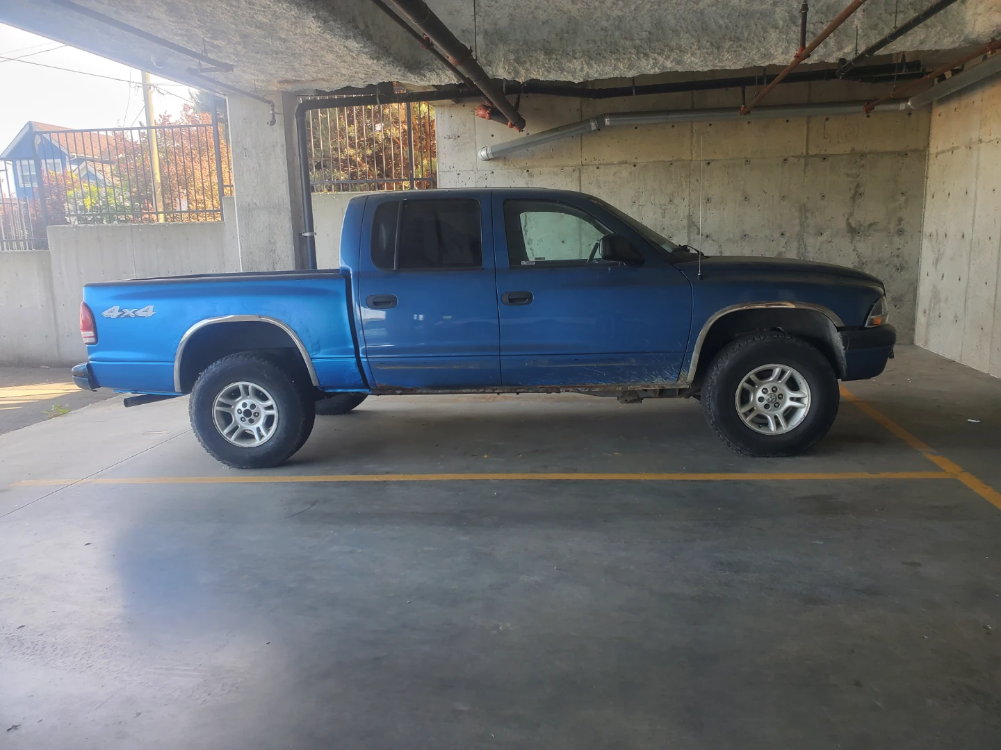 2004 Blue Dodge Dakota Quad Cab Pickup Truck - photo 2