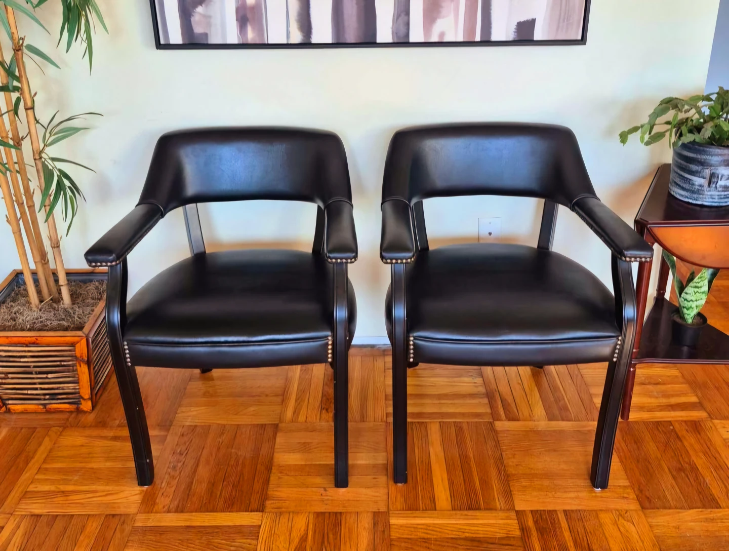 Pair Of Black Leather Horseshoe Accent Chairs - photo 4
