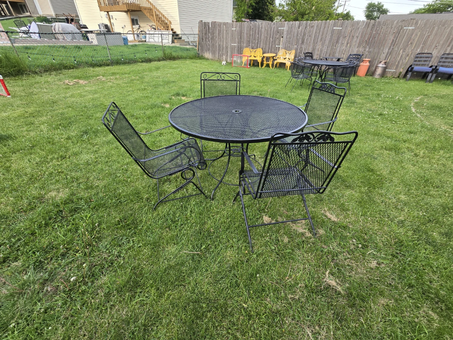 Black Metal Round Patio Dining Set with 4 Chairs - photo 3
