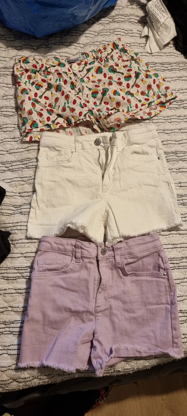 Girls 8-10yo Bundle of 7 Girls Tops & 3 Pairs of Shorts - photo 5