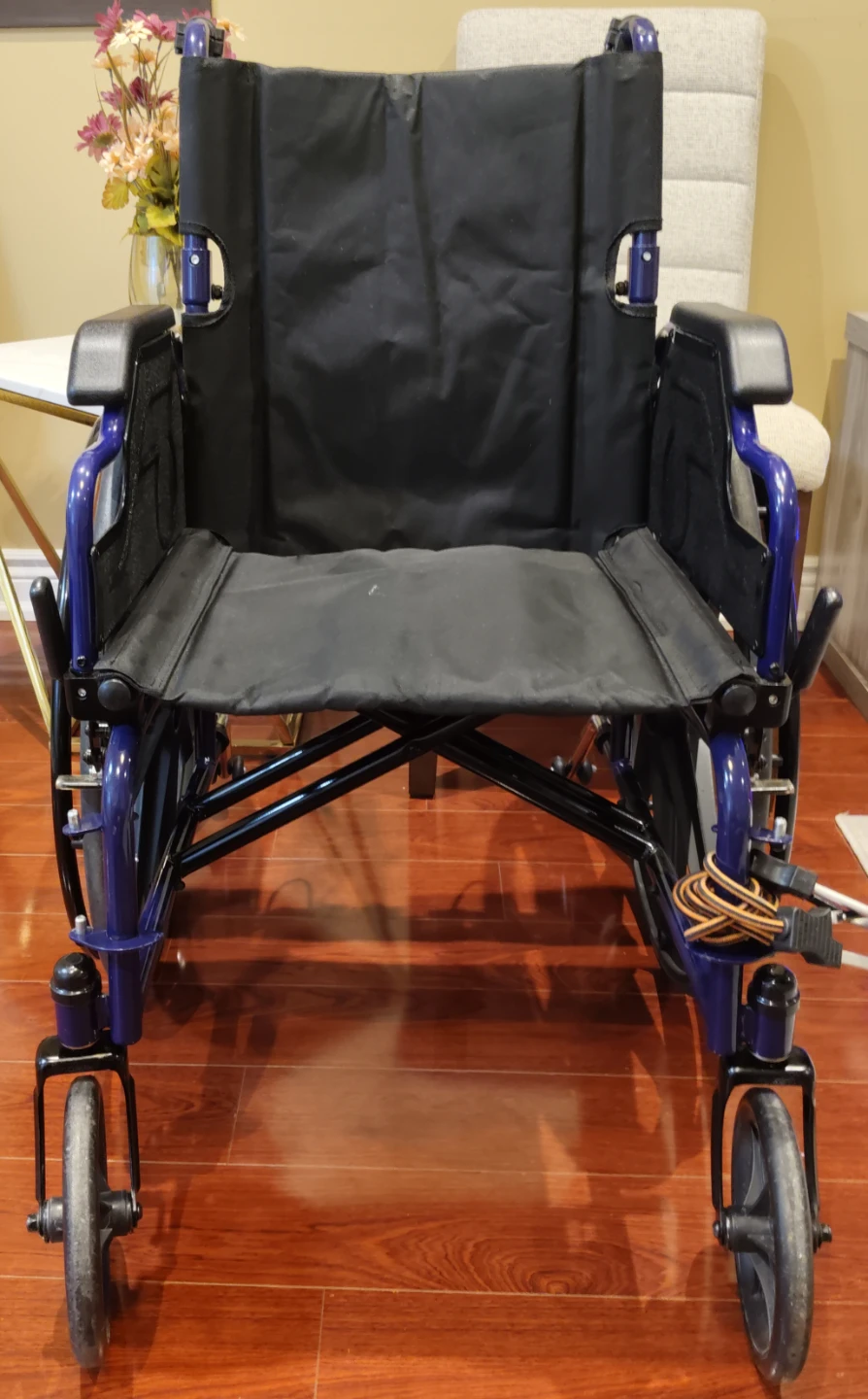 LIVING basics Foldable Lightweight Wheelchair