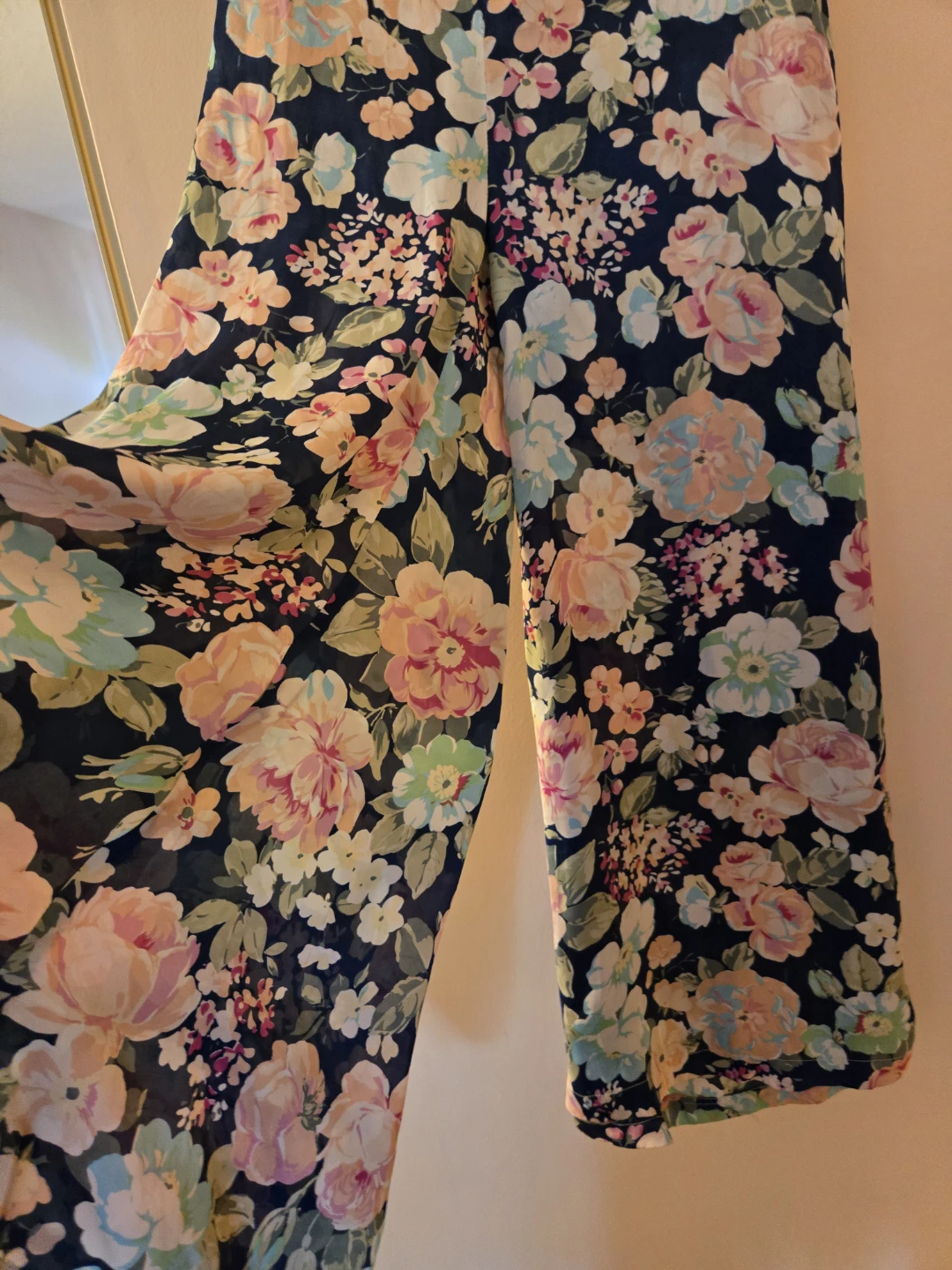 TRENDING FEMININE BOHO FLOWY BOTTOMS - photo 2