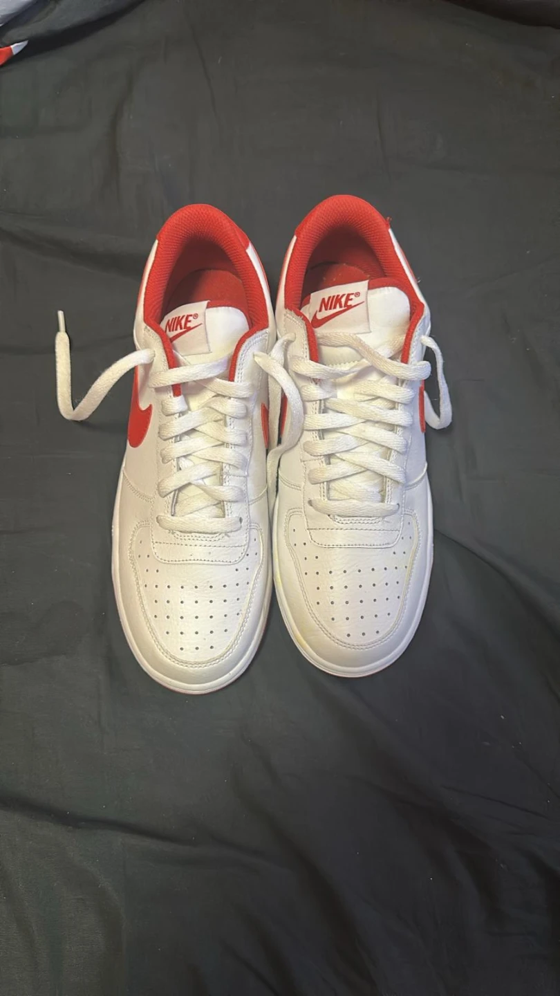 Men nike shoes size 8.5