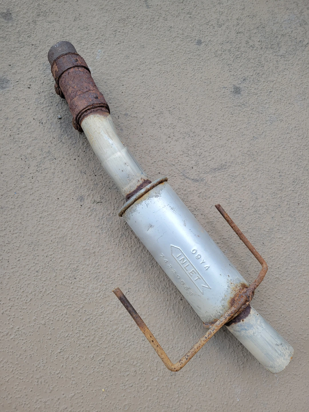 Exhaust Muffler resonator 5/10. Came out of a ford escape 2010 - photo 3
