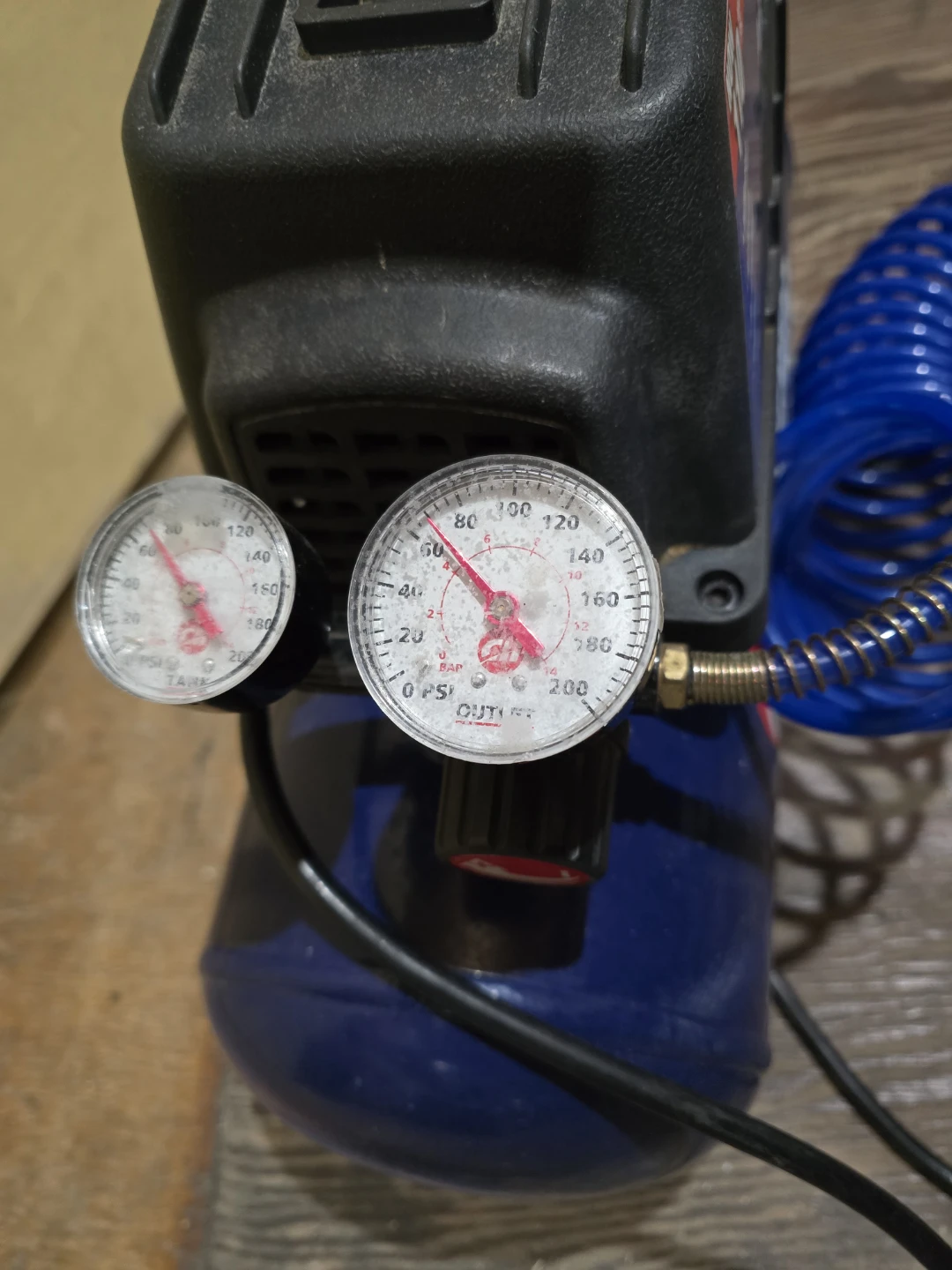 Campbell Hausfeld Air Compressor - photo 3