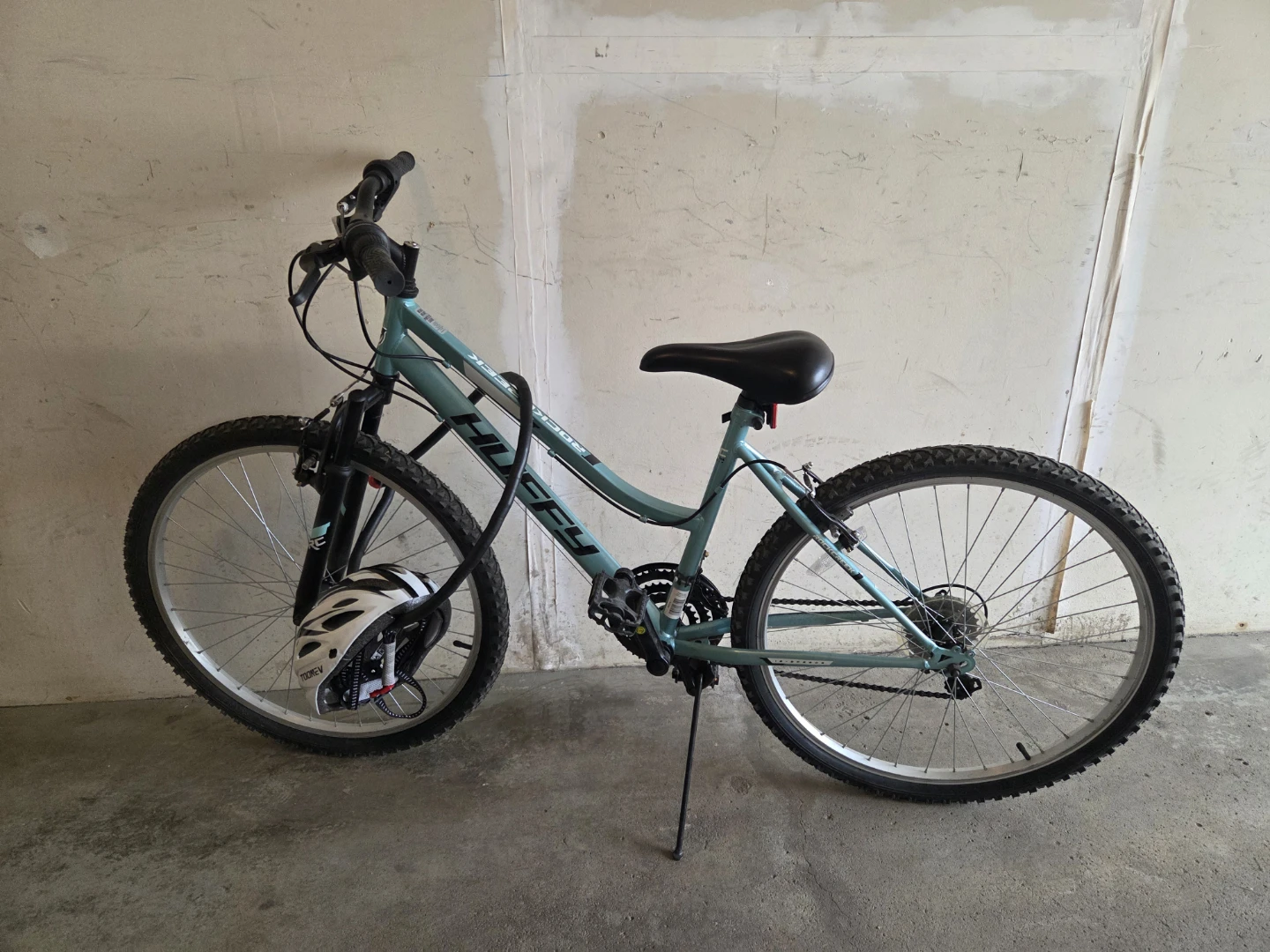 Huffy Rock Creek Mountain Bike