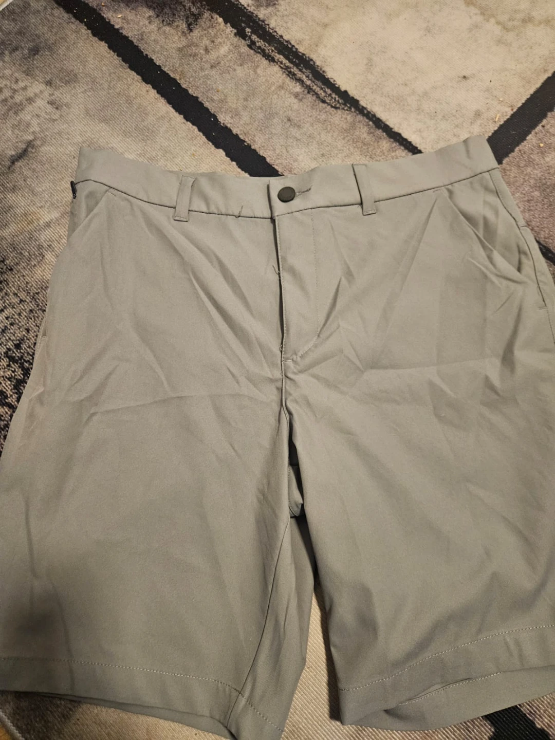 32 Degrees Cool Stretch Performance Shorts Size 32 Grey