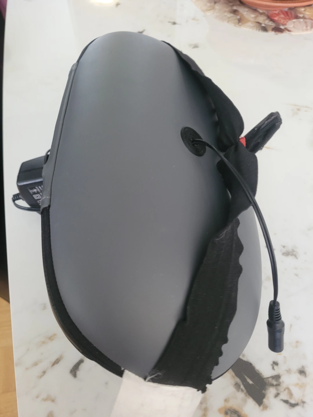 ComfortShiatsu Neck and Shoulder Massager with AC Adapter $40 - photo 4