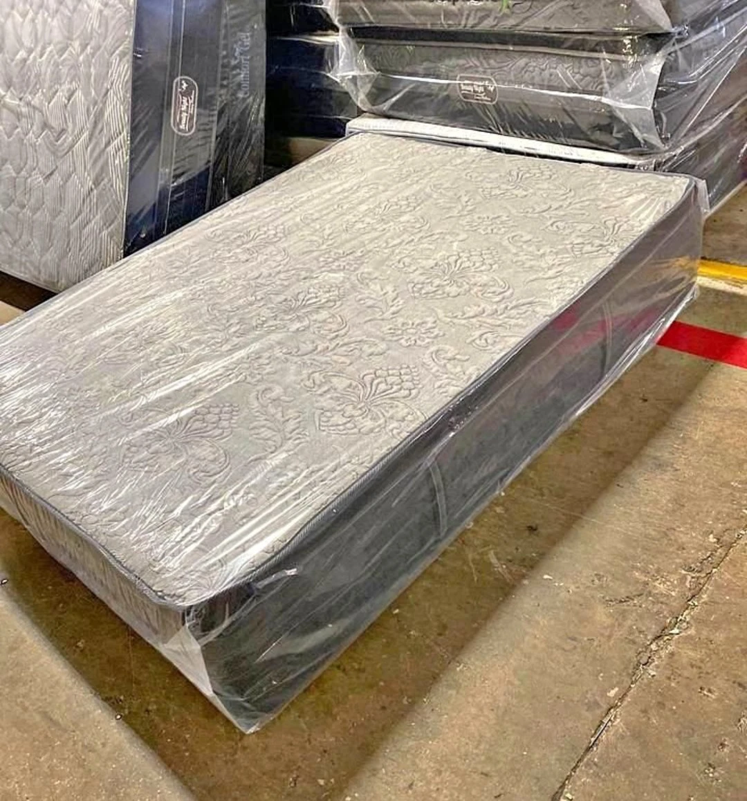 Brand new queen mattress - photo 2