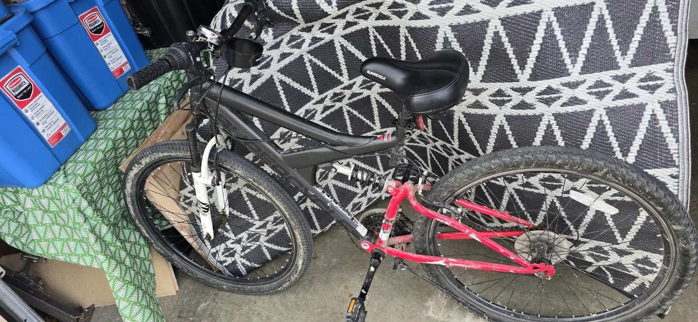 Supercycle Mountain Bike 27.5 inch tires