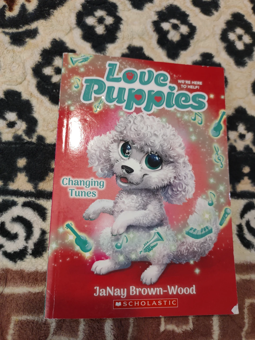 Love Puppies: Changing Tunes Book