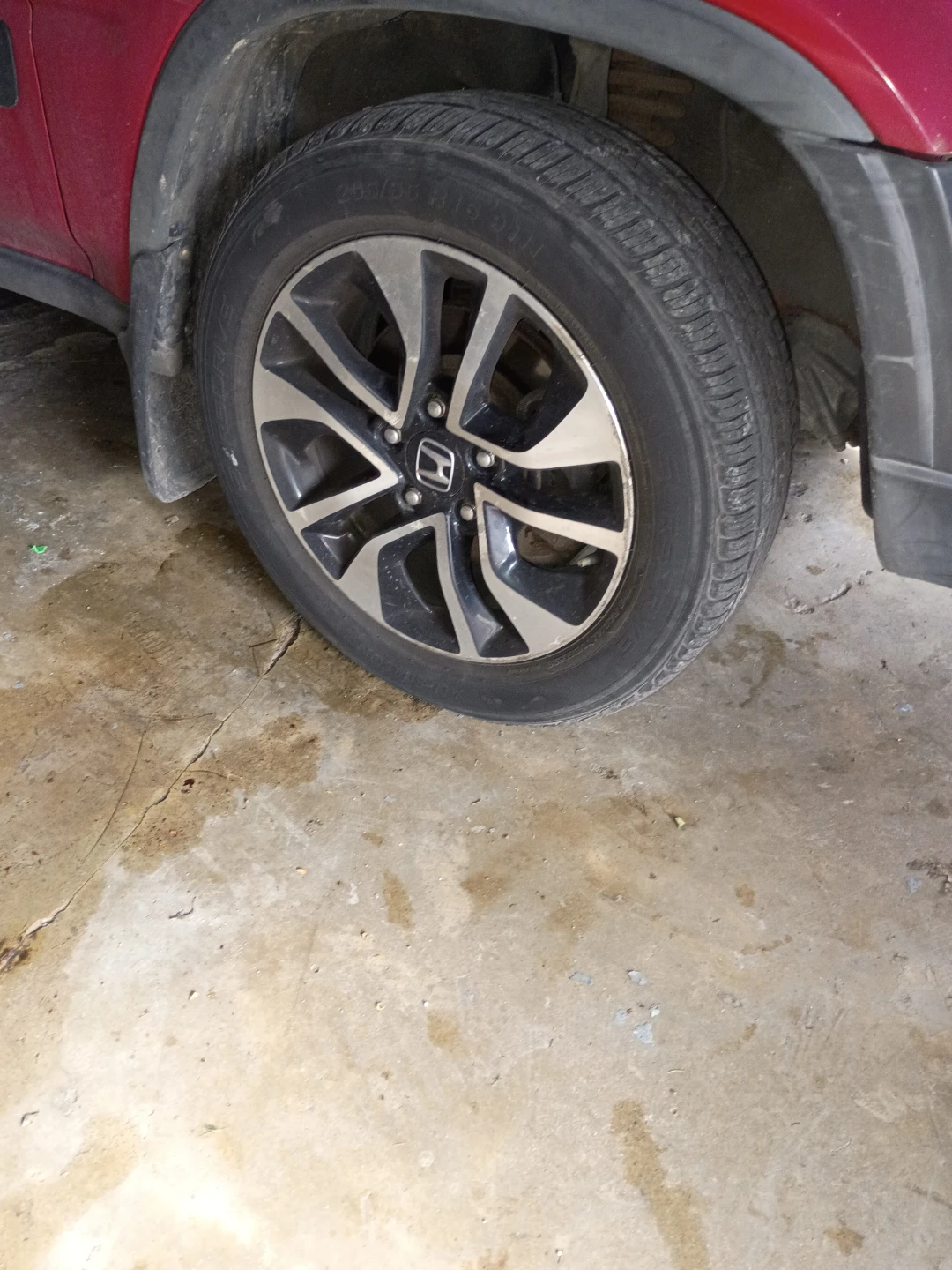 Honda CRV Wheel and Tire