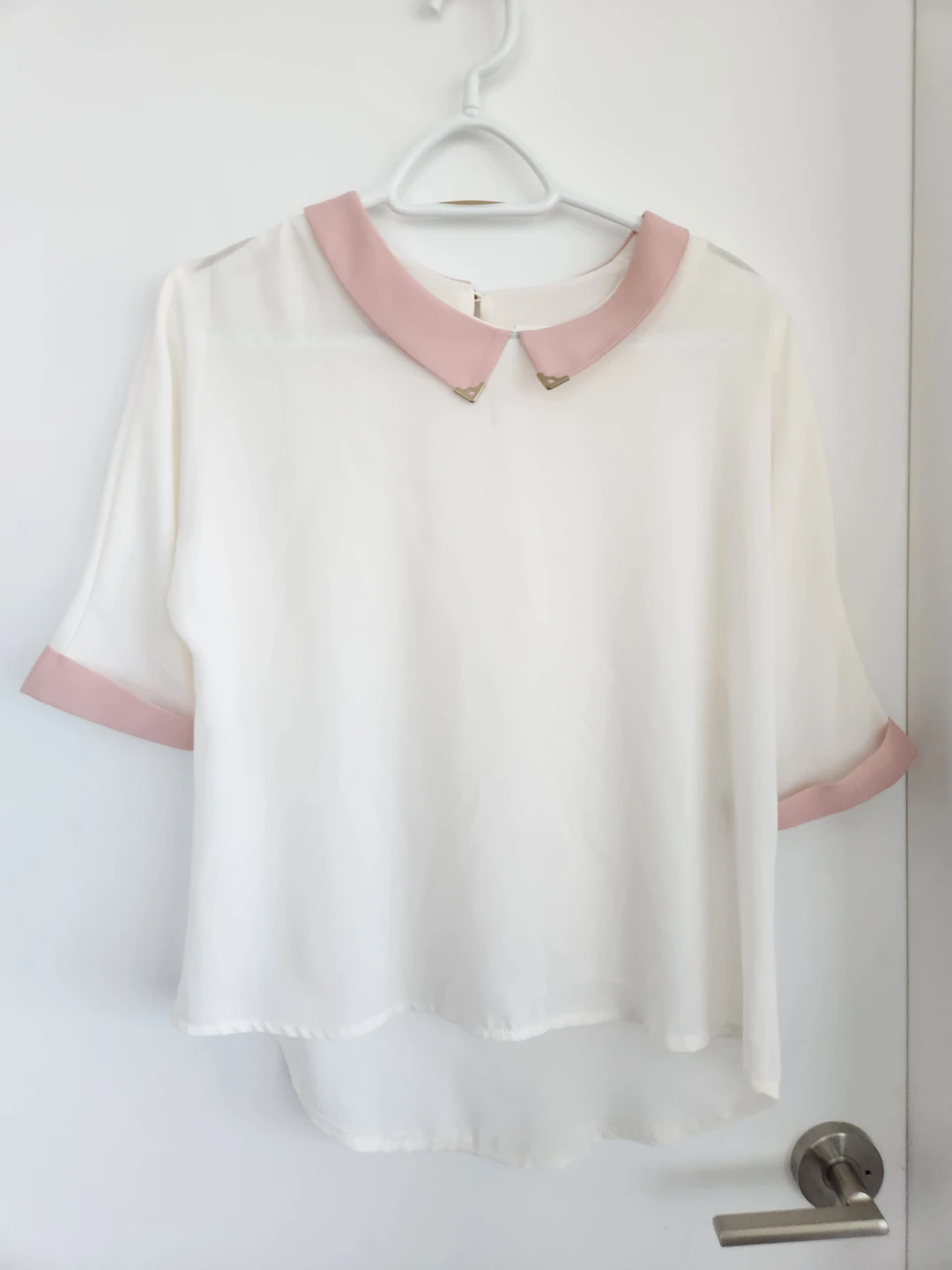 Women's White & Pink Blouse