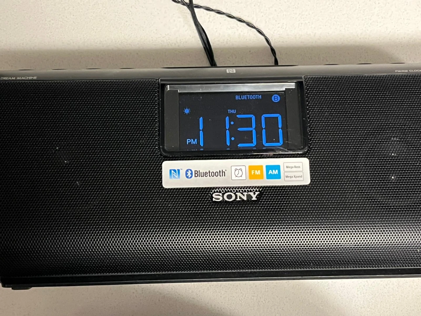 Sony FM/AM Clock Radio Bluetooth Dream Machine