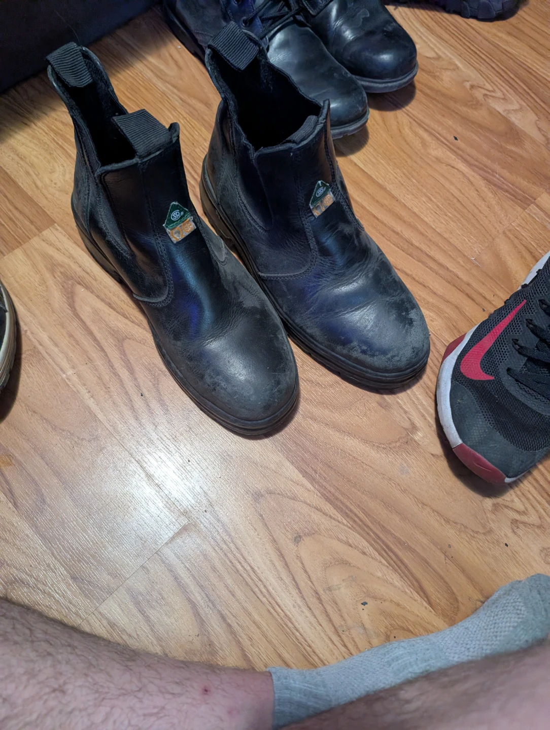 Different types of shoes - photo 3