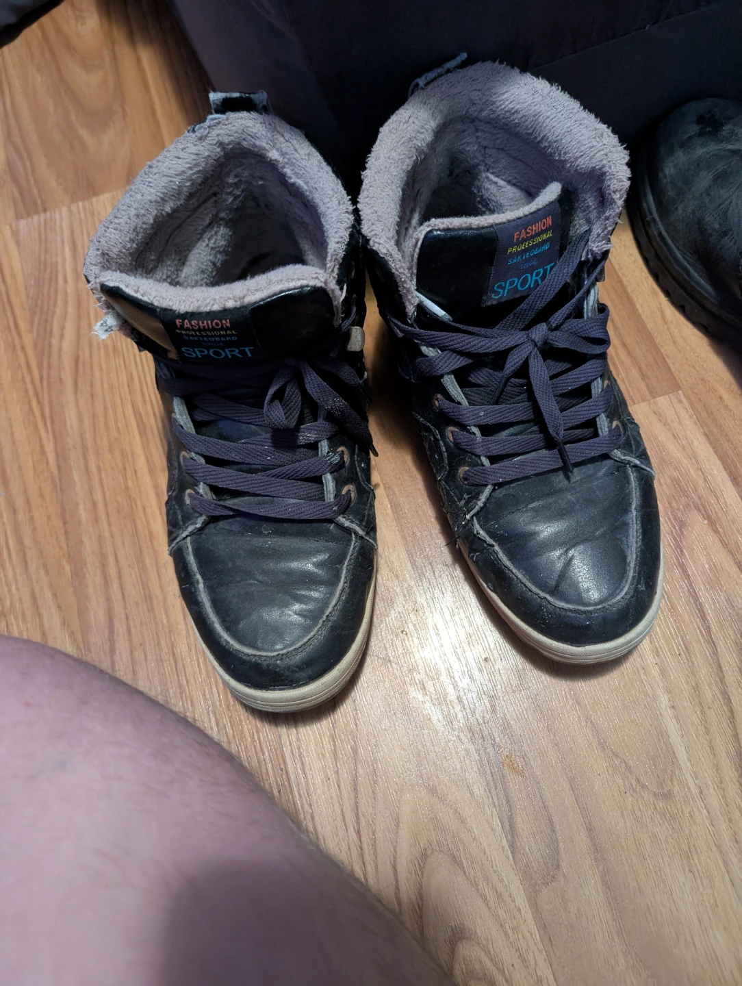 Different types of shoes - photo 5