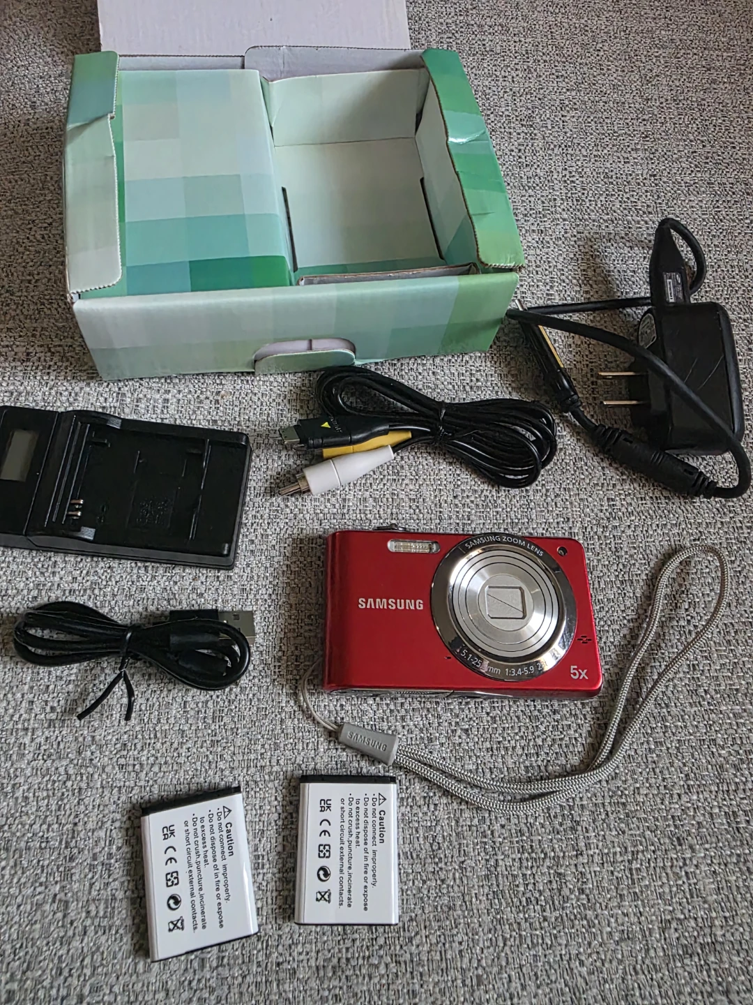 Samsung PL81 Red Digital Camera with 5x Optical Zoom