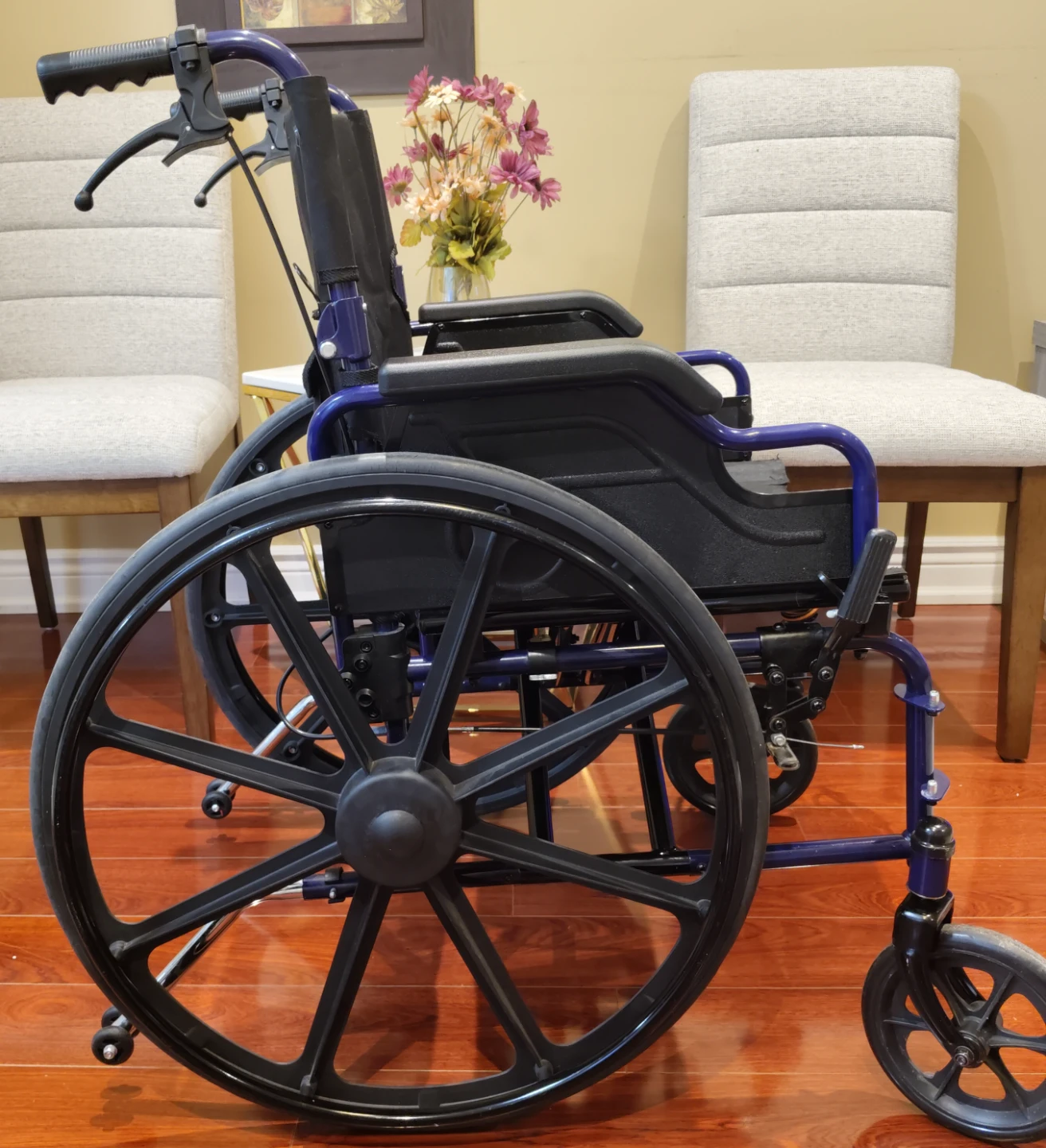 LIVING basics Foldable Lightweight Wheelchair - photo 3