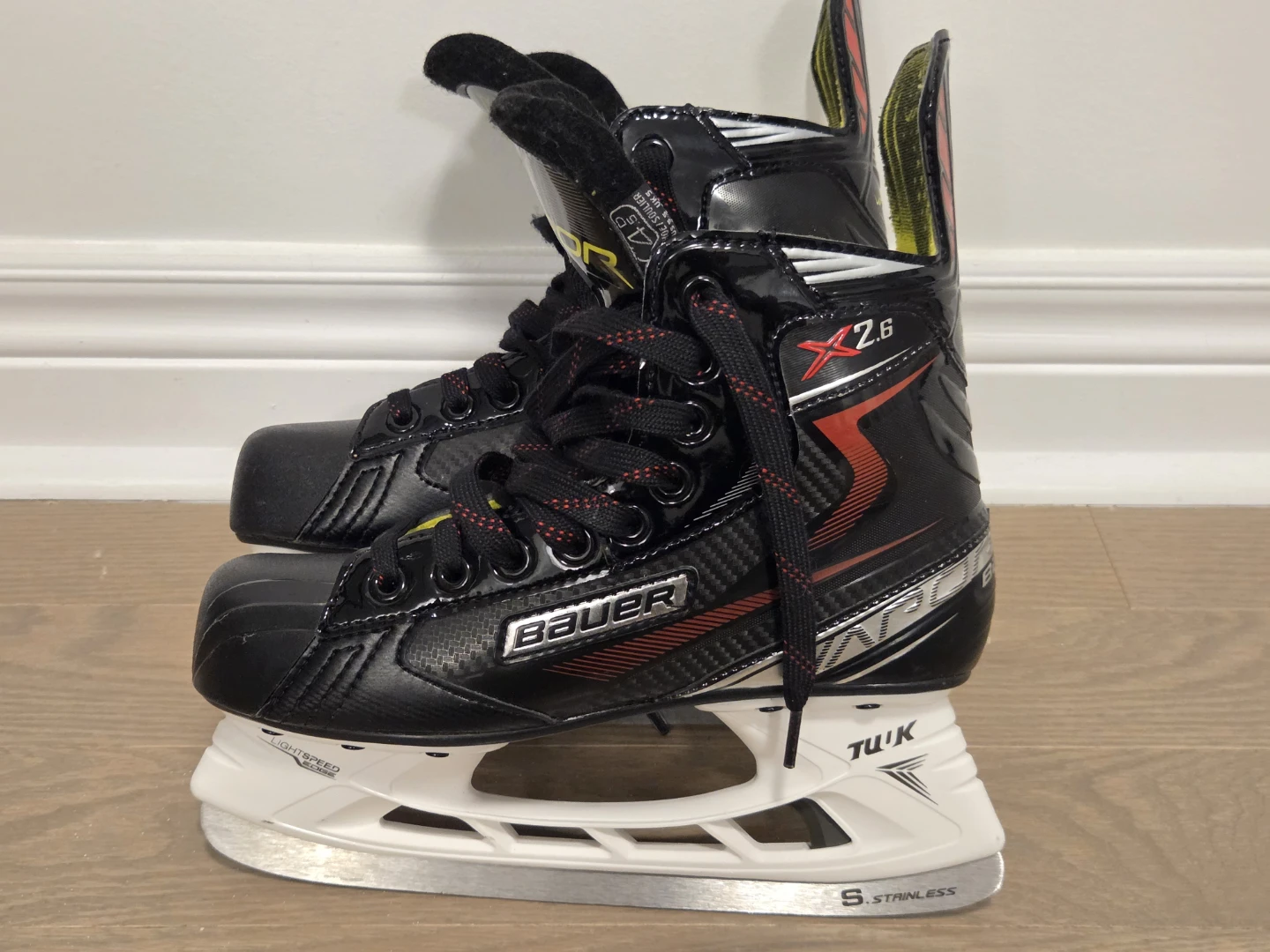 Bauer VAPOR X2.6 Hockey Skates