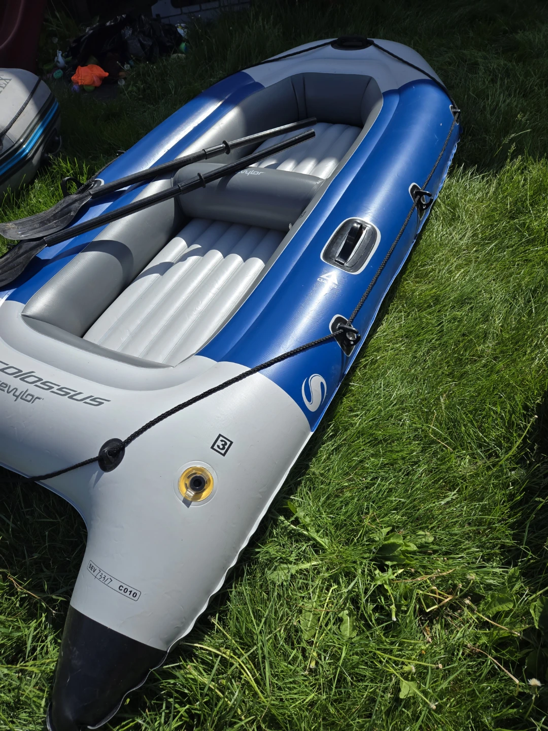 Sevylor colossus inflatable boat raft - photo 4