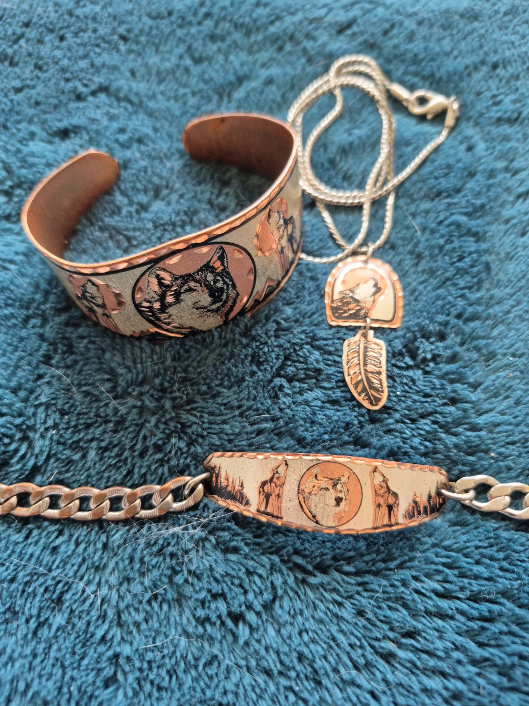 Copper Wolf Bracelet and Necklace Set