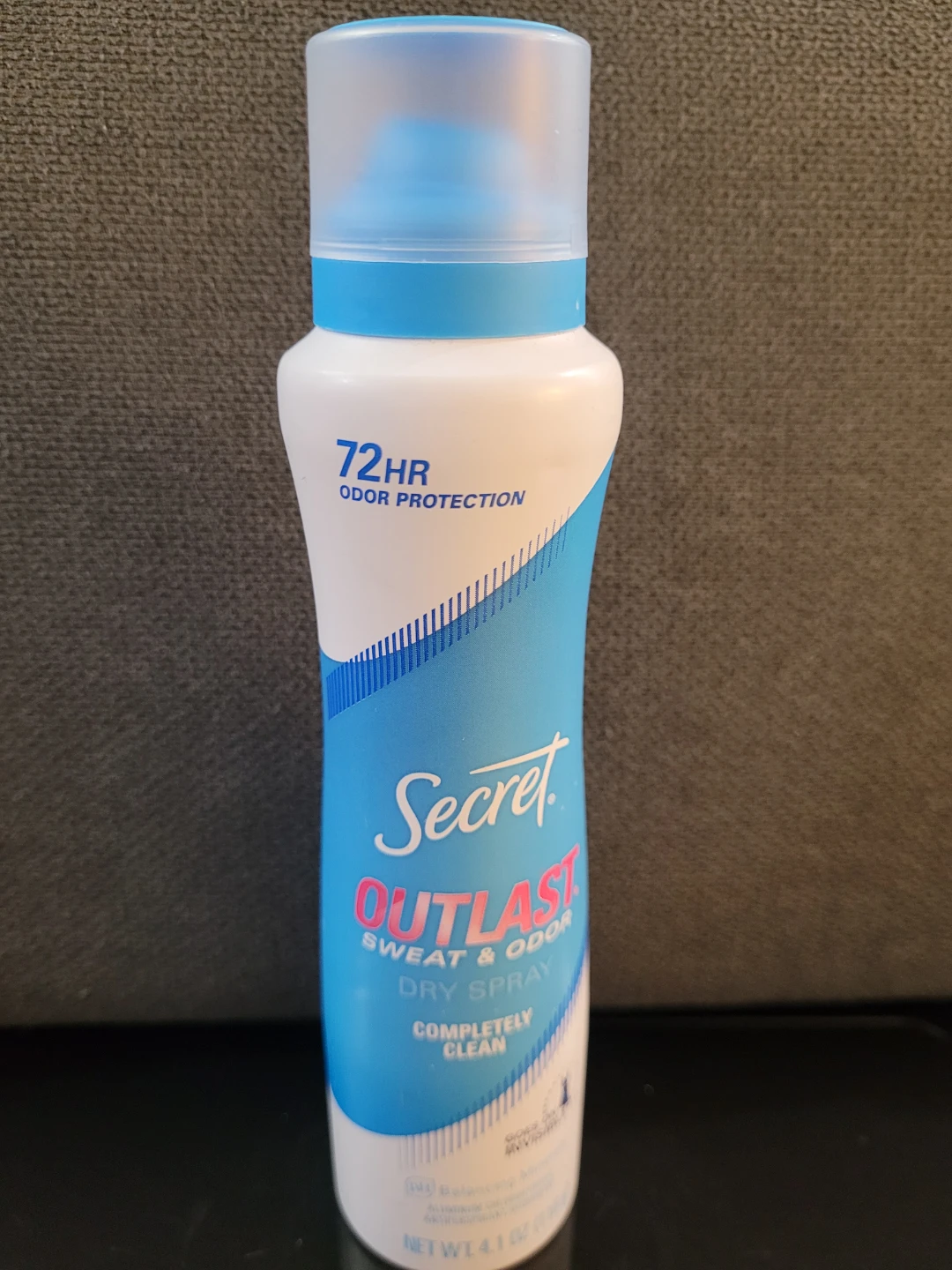 Secret Outlast Sweat & Odor Dry Spray Deodorant