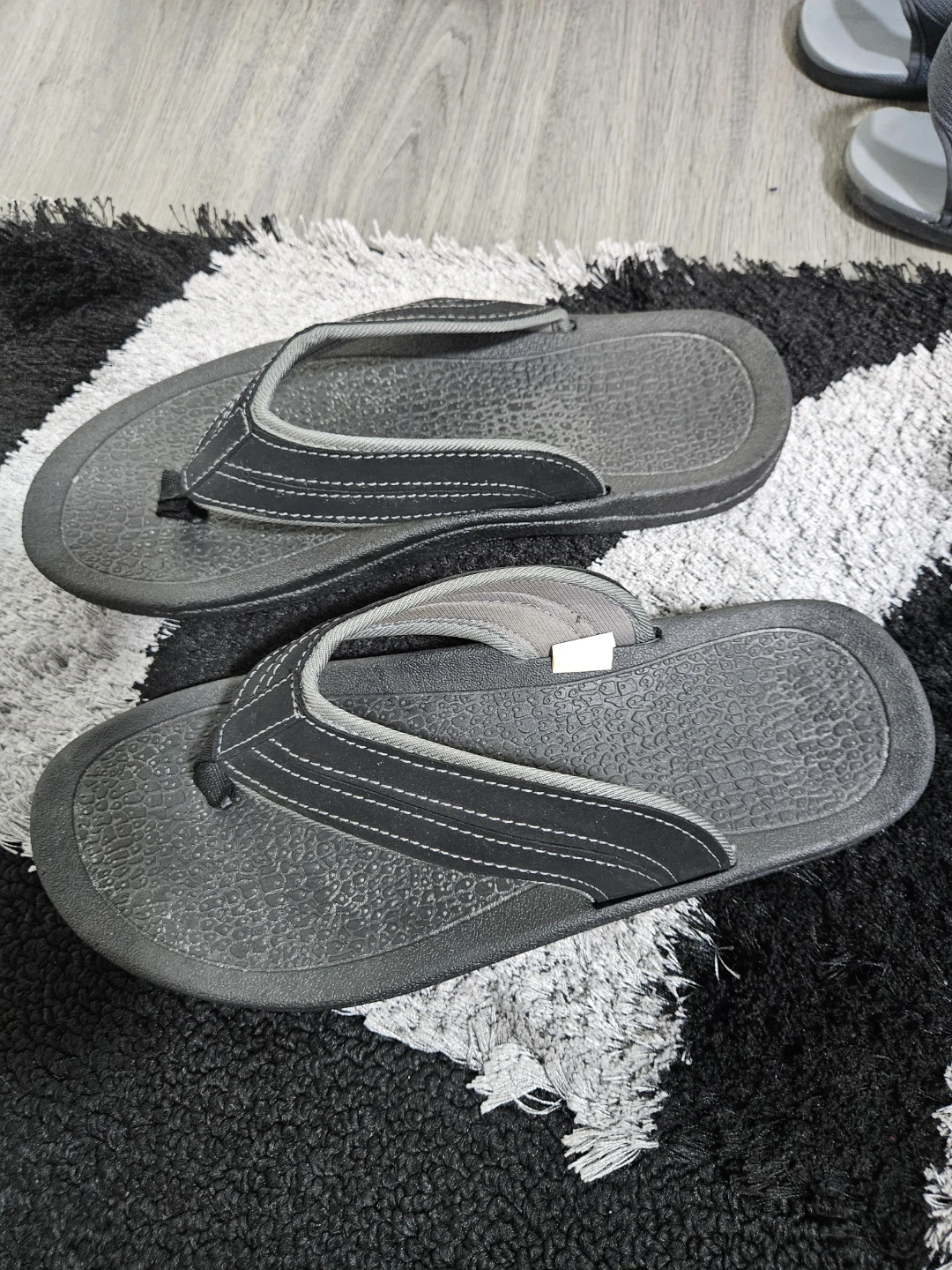 Reef Flip Flops Men's Size 10/11