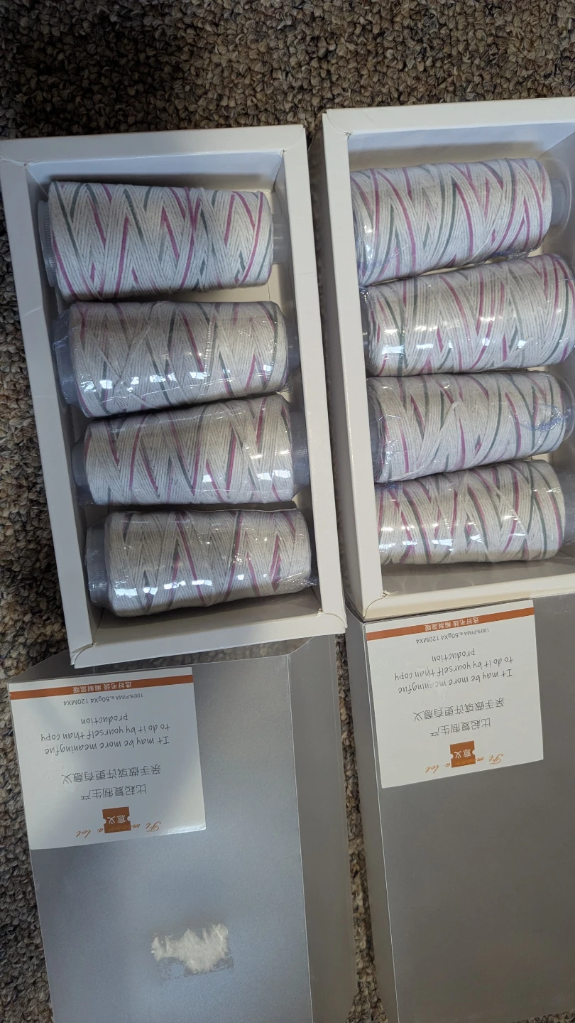 Lot of Vivina Vegetation Dyed Silk Cotton Yarn - photo 2