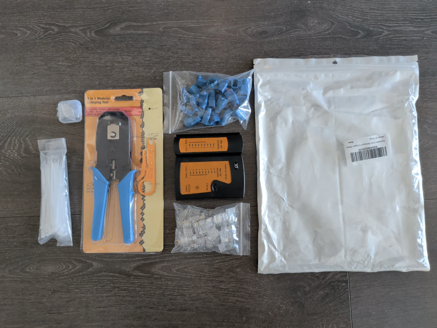 Network Cable Crimping Tool Kit - photo 2