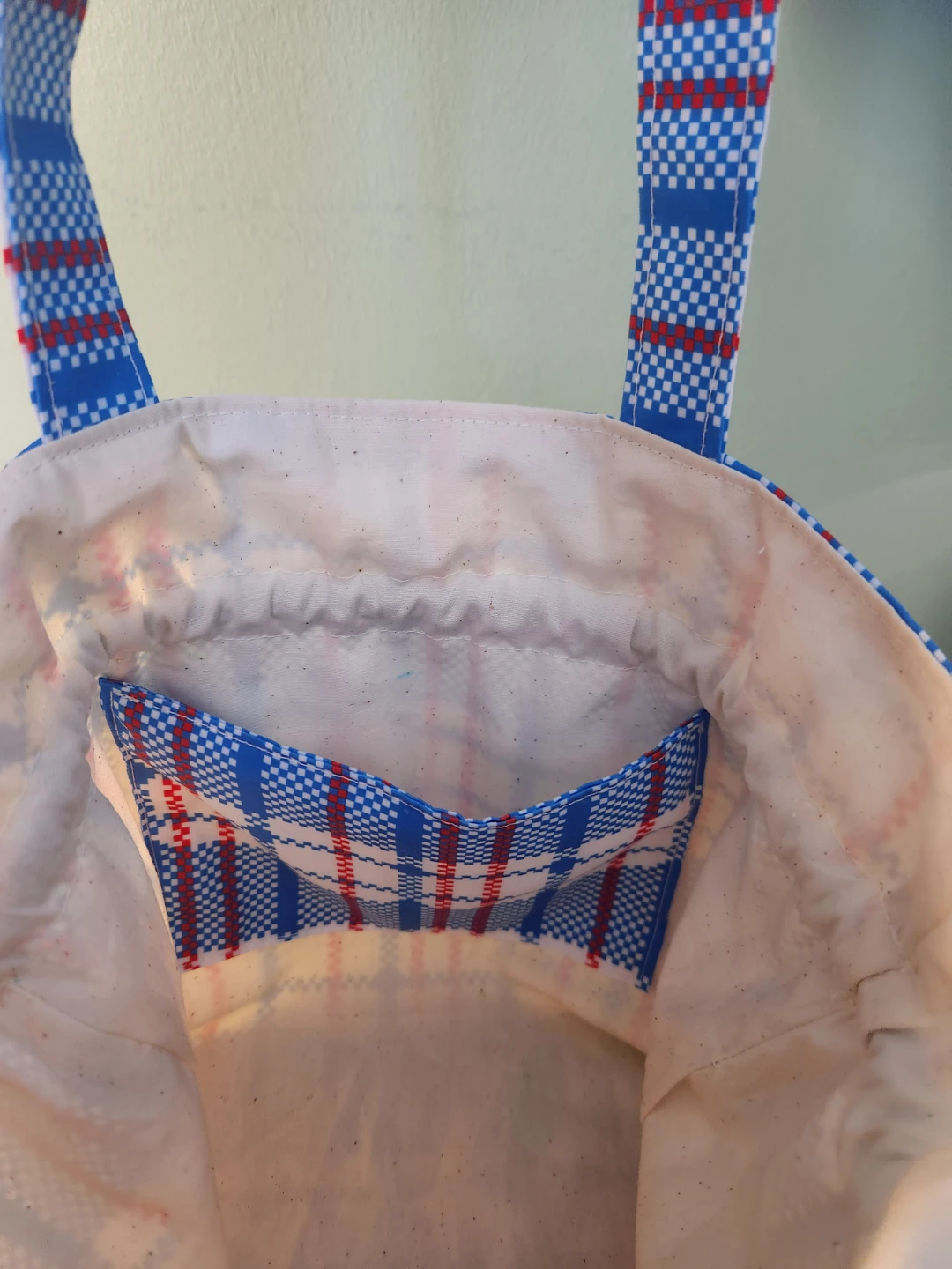 Hand Made Blue and White Plaid Drawstring Bag with Handles - photo 5
