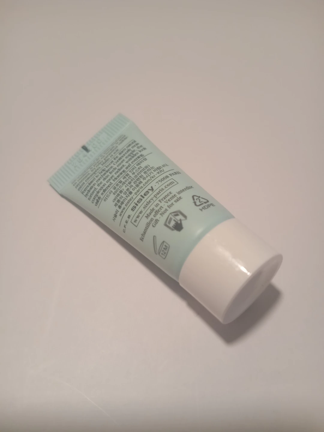 Sisley Hydra-Global Anti-Aging Hydration Booster Serum 5ml - photo 2