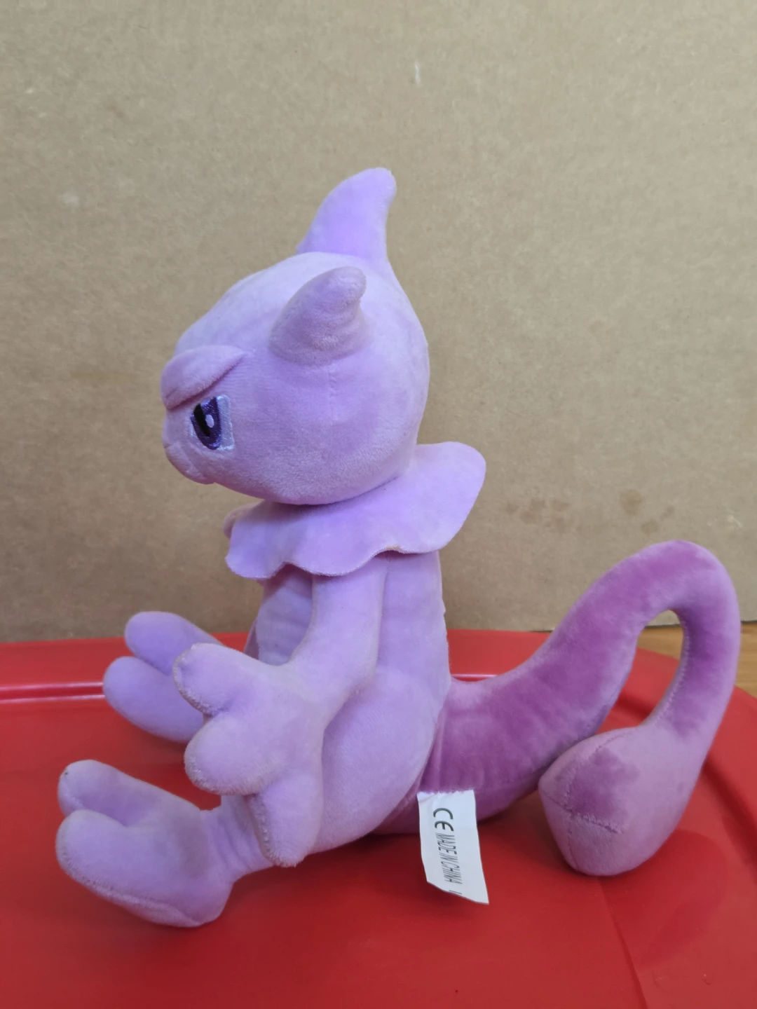 7-inch Mewtwo Plush Stuffed Animal - Great Condition - photo 2