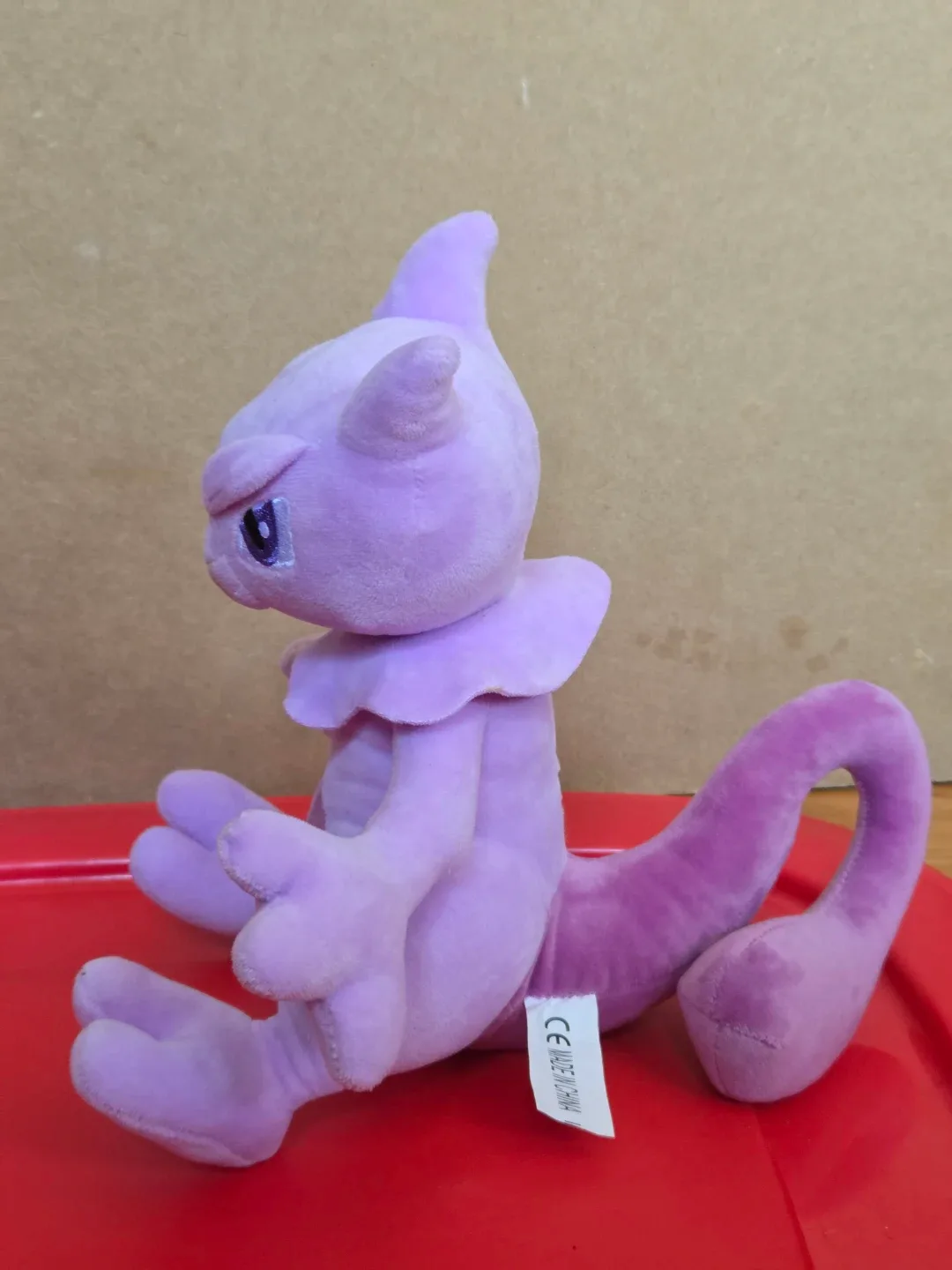 7-inch Mewtwo Plush Stuffed Animal - Great Condition - photo 2