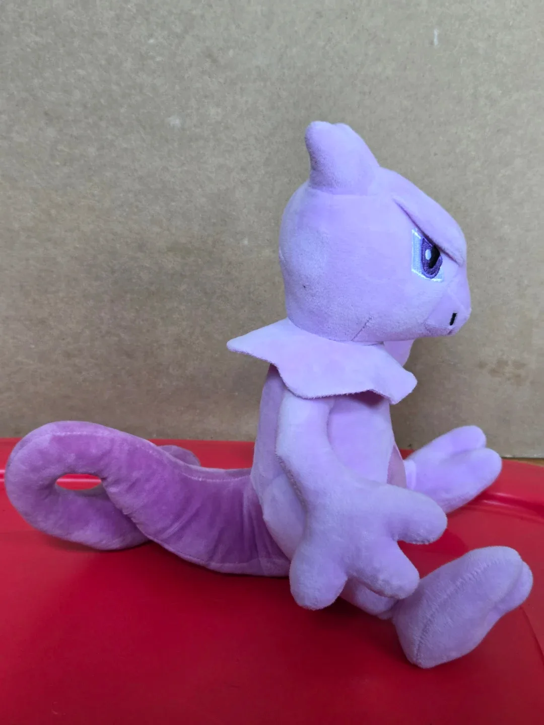 7-inch Mewtwo Plush Stuffed Animal - Great Condition - photo 4