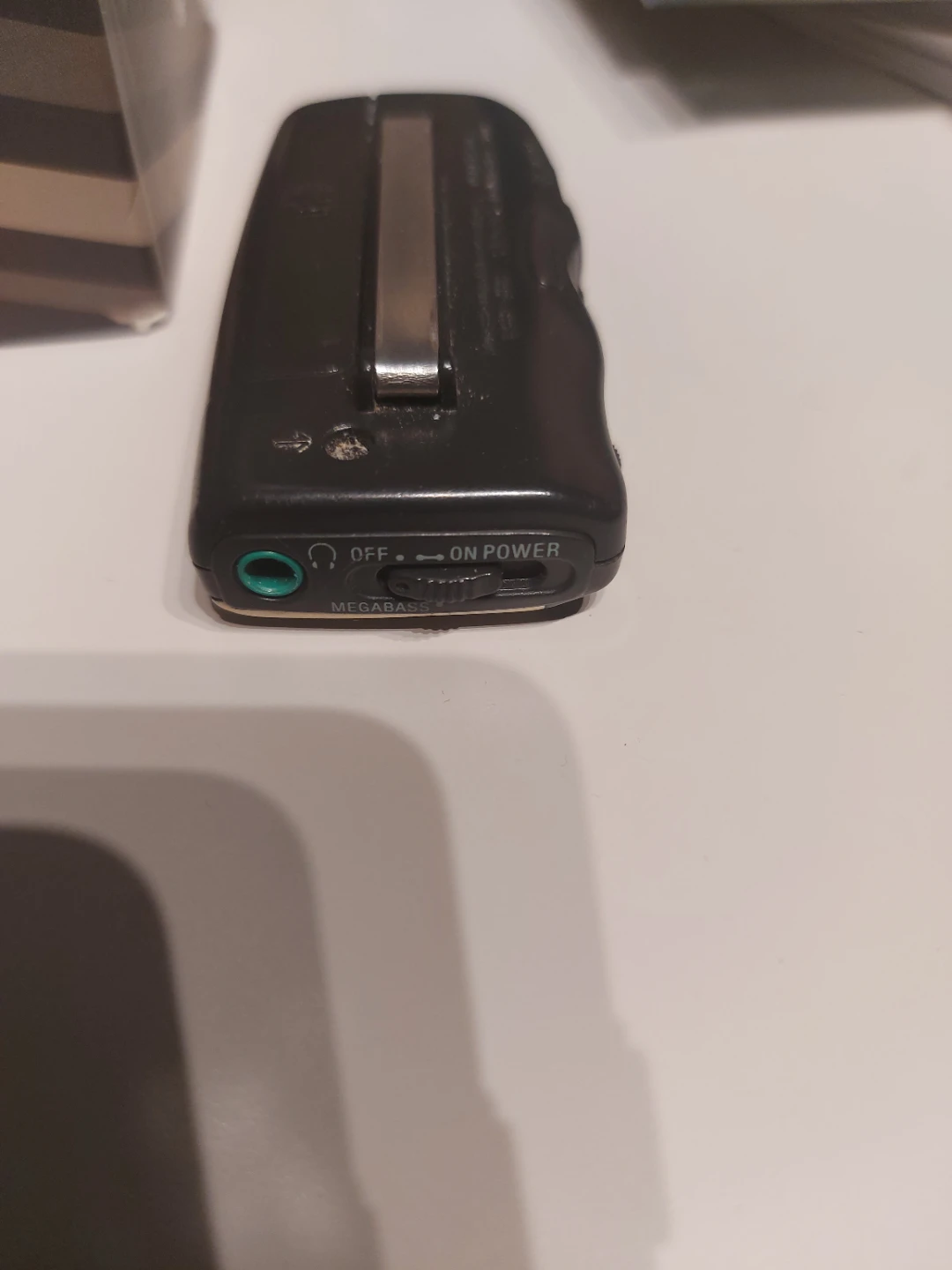Sony Walkman FM Stereo Radio - photo 3
