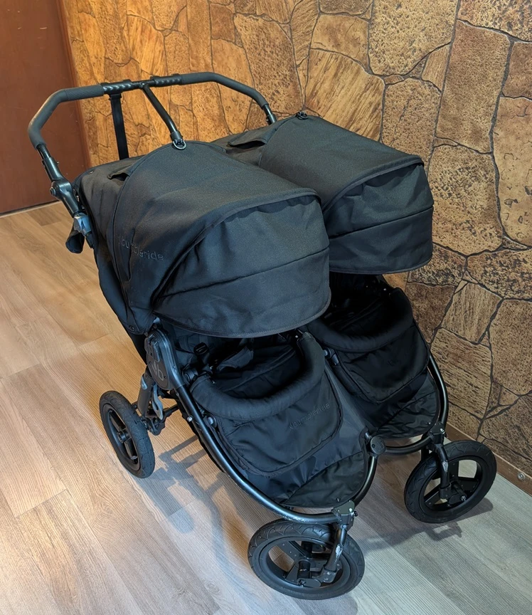 Baby Bumbleride Double Stroller