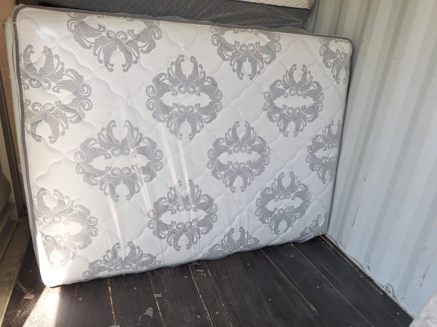 Queen mattress clearance sale - photo 5