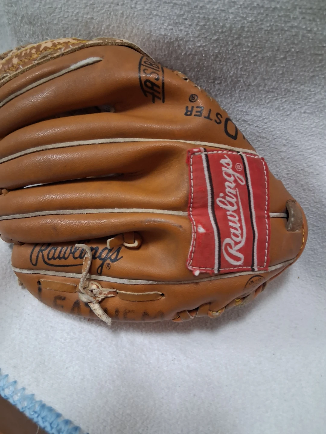 Rawlings RBG 119 Baseball Glove 10 Inch