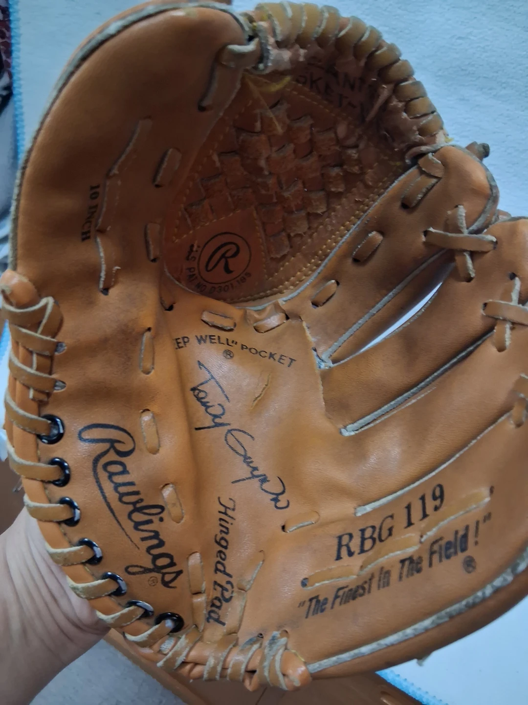 Rawlings RBG 119 Baseball Glove 10 Inch - photo 3