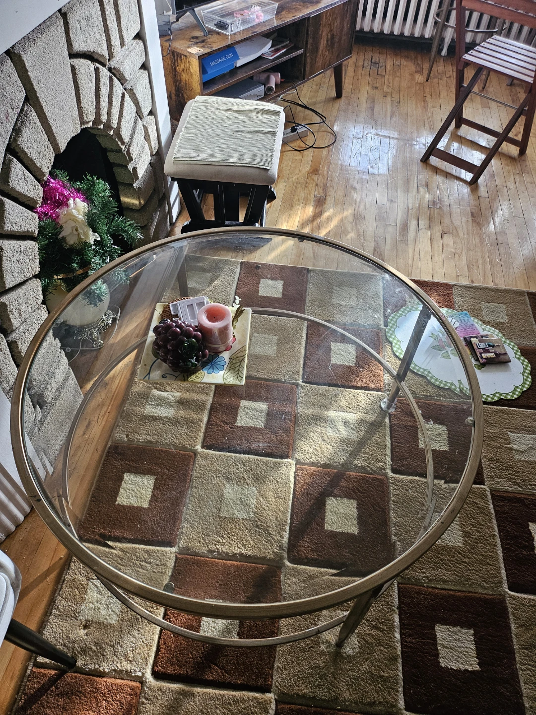 Round Glass Center Table - photo 2