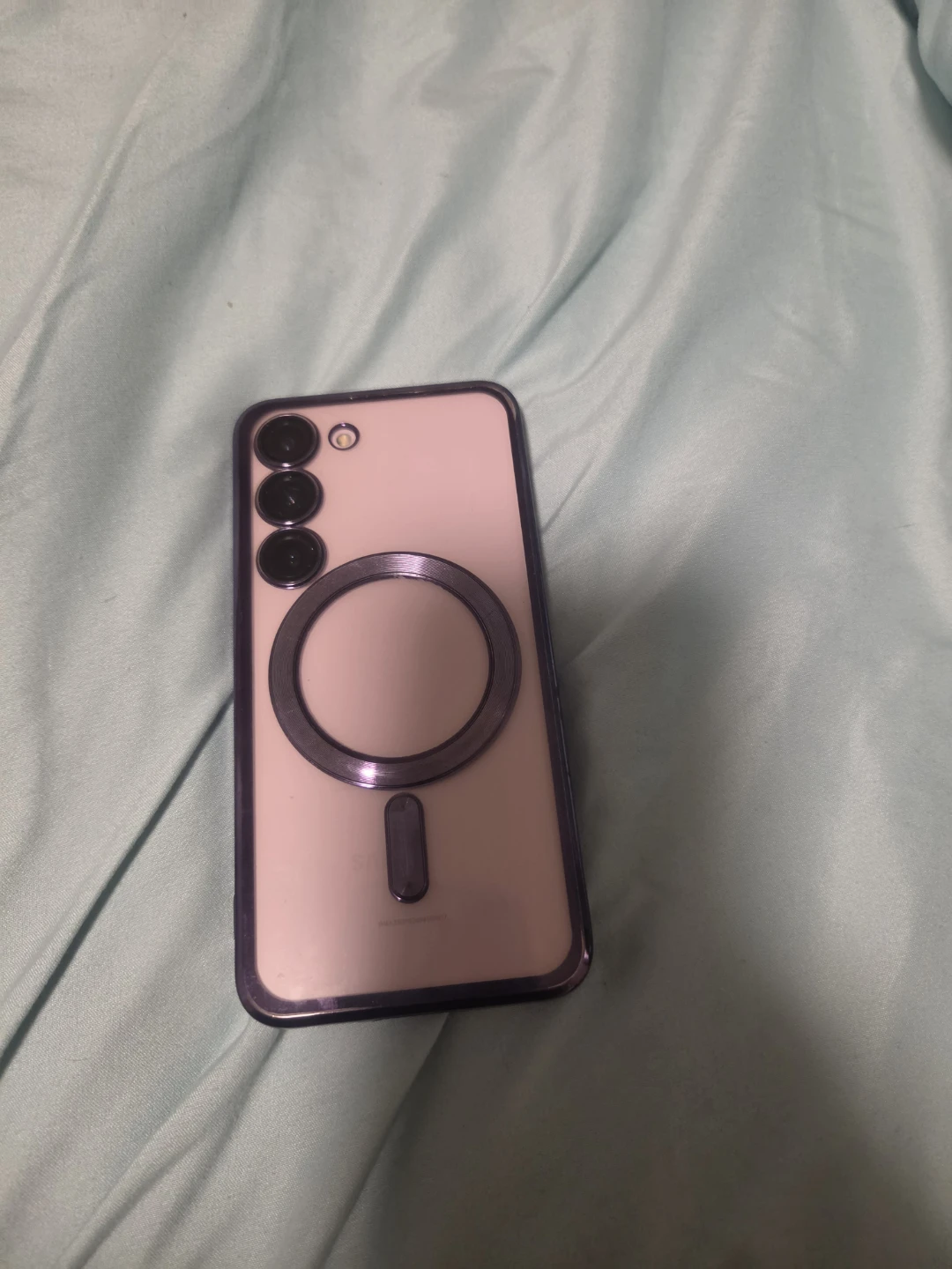 Selling my used Samsung galaxy s23 unlocked no charger