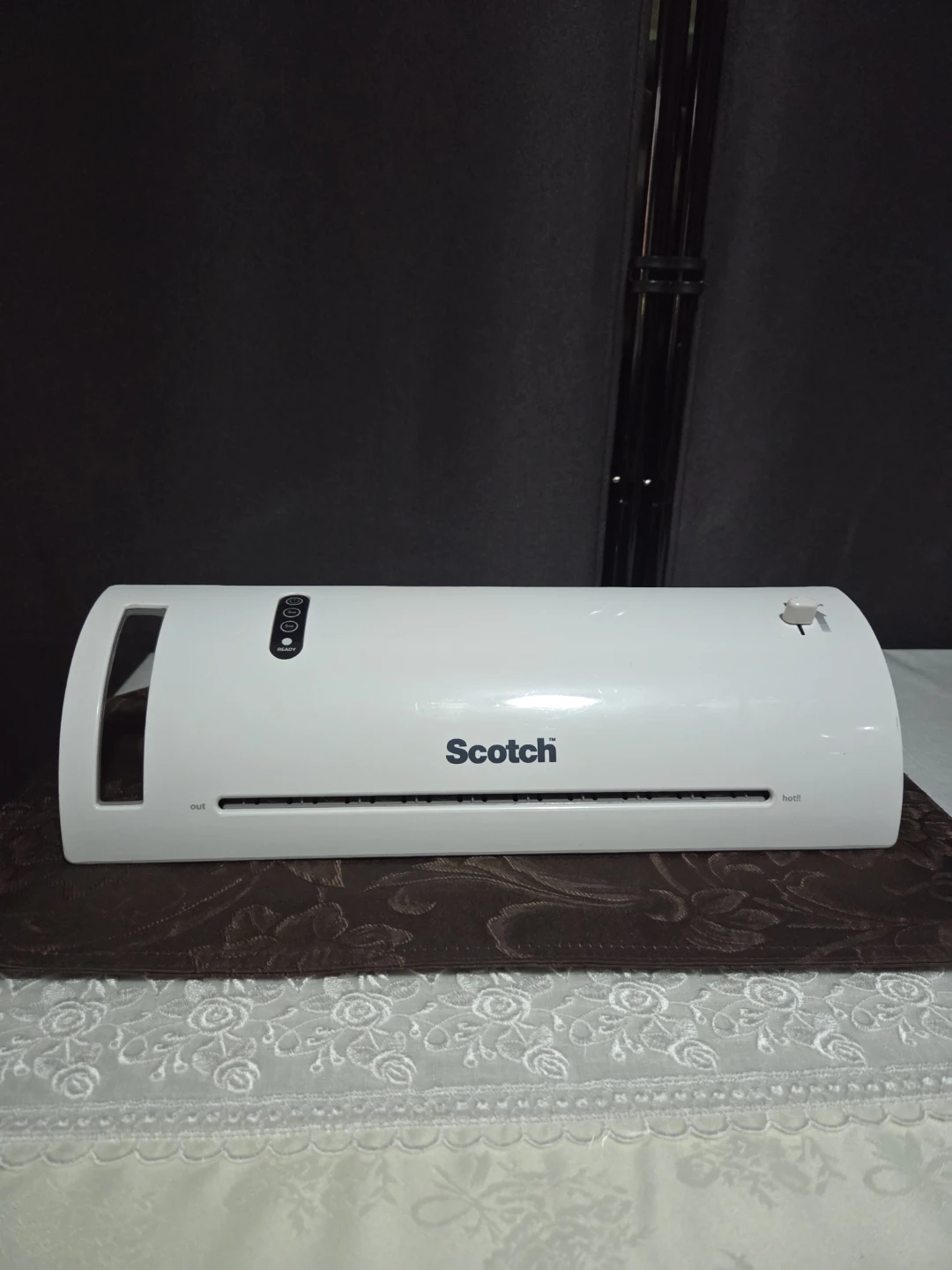 Scotch Thermal Laminator & Pouches - photo 2
