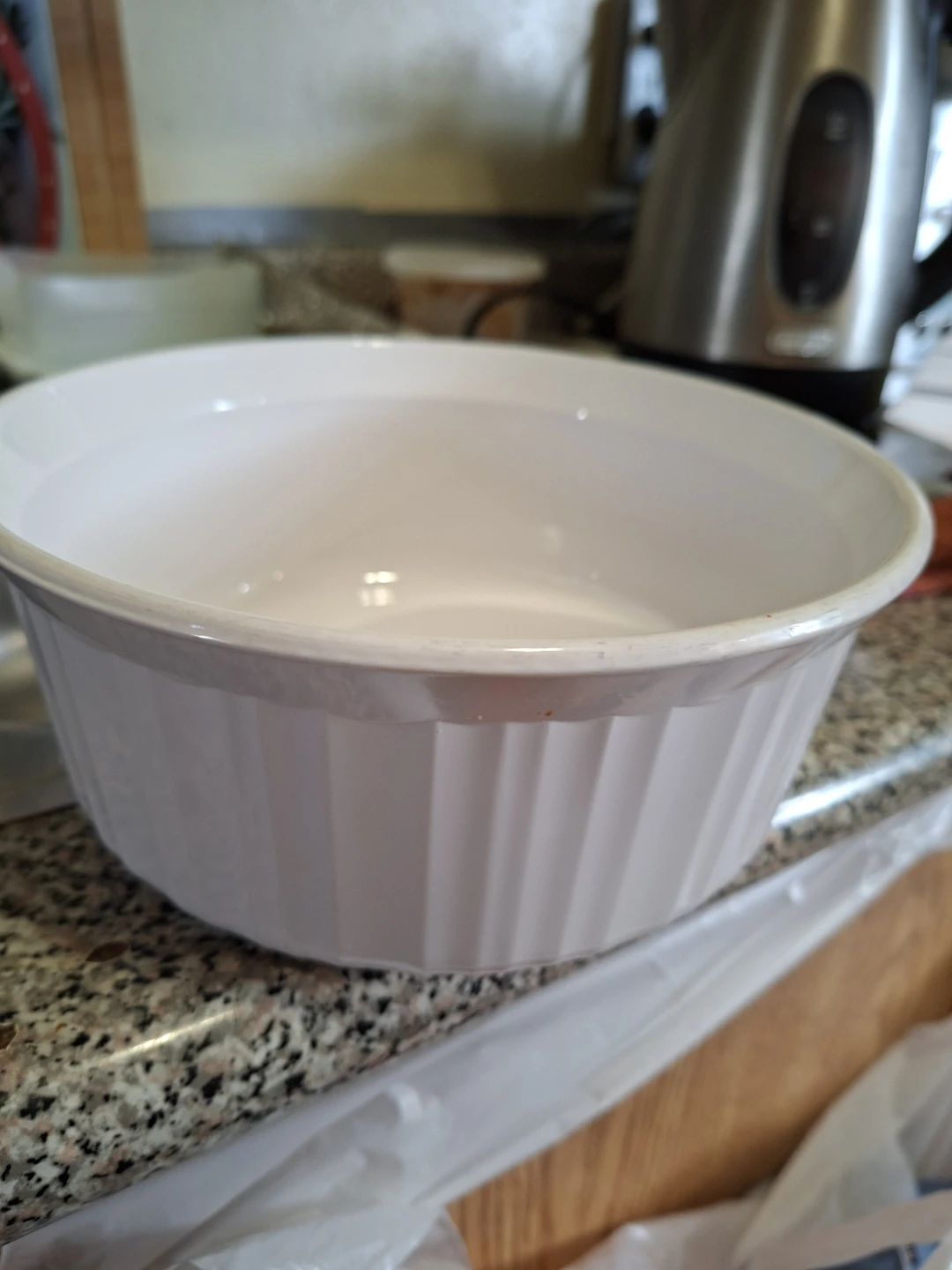 CorningWare 1.5 Liter Round Casserole Dish